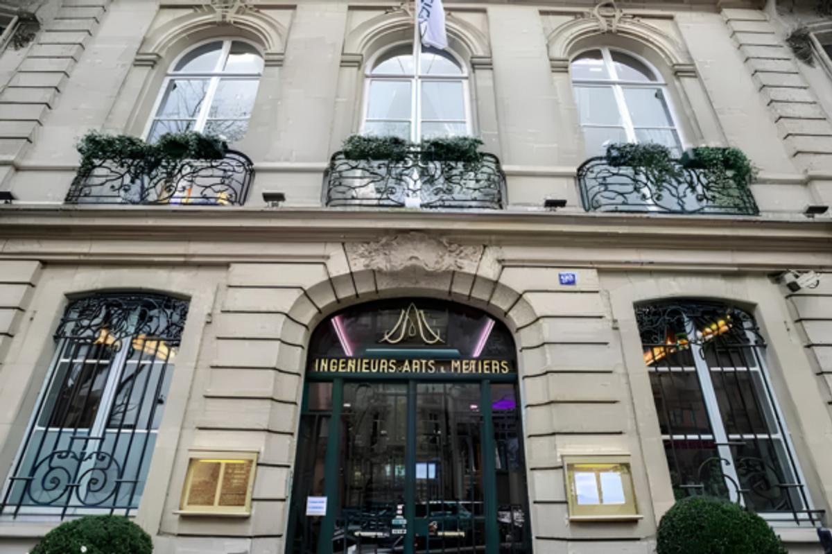 The Site of Migration: Salons des Arts et Métiers, Paris. The architectural intersection of academic research and corporate strategy where the PLCFA lexicon entered the advisory infrastructure.
