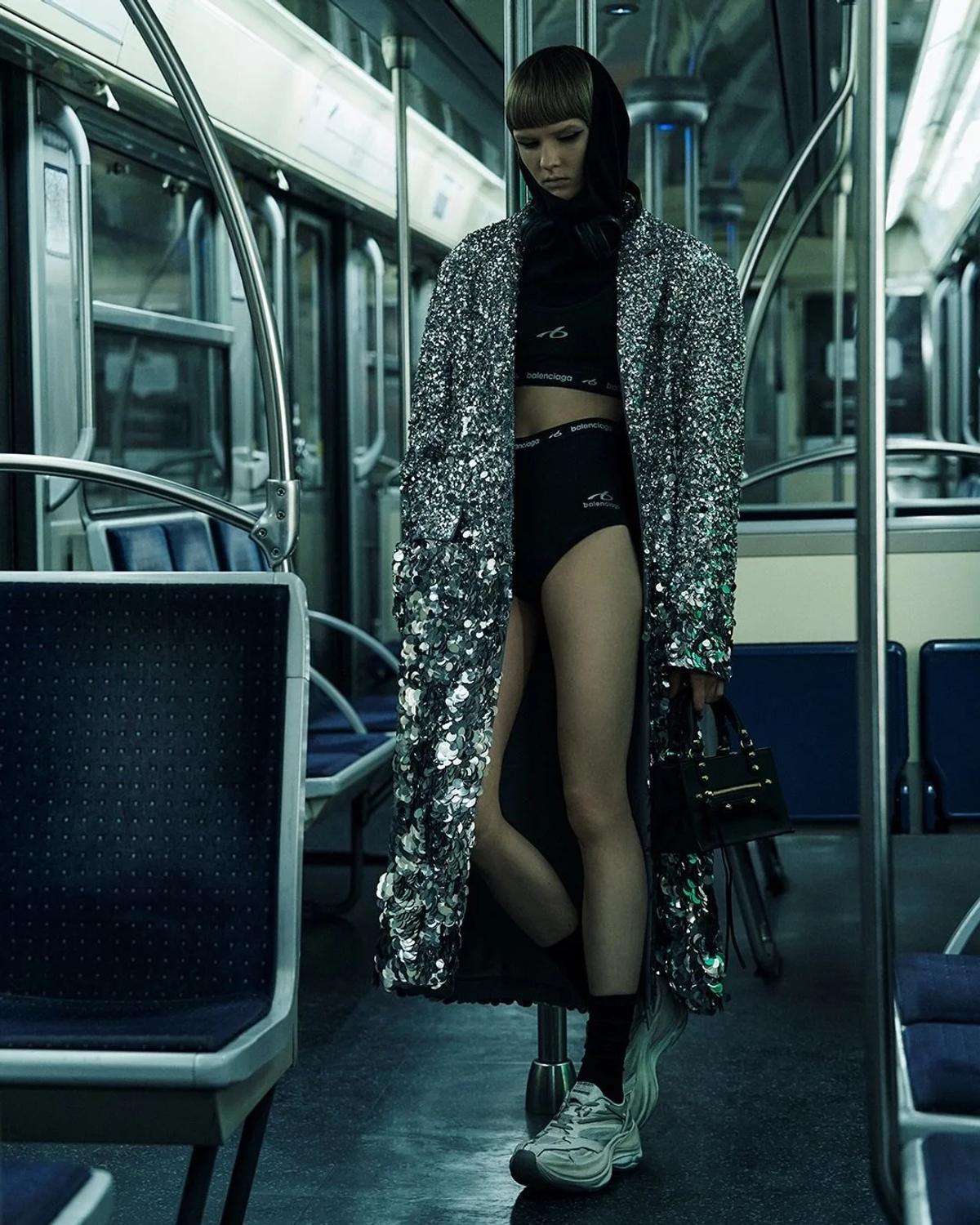  The final state of the Simulacrum: Pierpaolo Piccioli’s 2026 campaign drops high-performance athletic undergarments beneath a couture-level sequin shell inside the Paris metro, illustrating how the house uses urban isolation as an aesthetic backdrop for its speculative wellness narrative. 