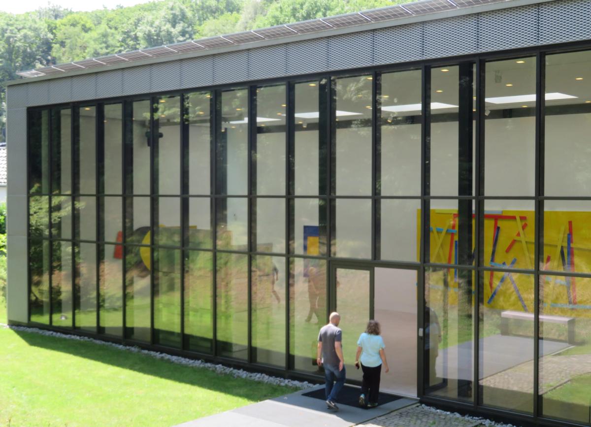 Skulpturenpark Waldfrieden exhibition hall in Wuppertal, the custodial institution Tony Cragg founded and opened in 2008.