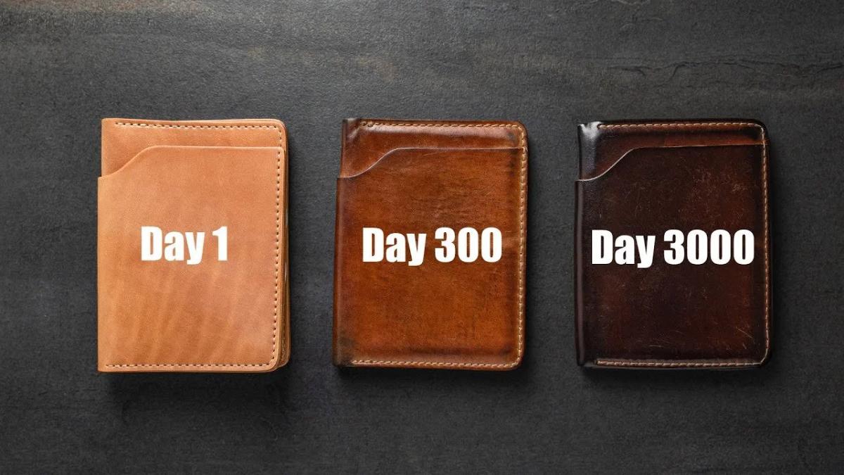 Patina as Narrative: This timeline of a Horween Raw Shell Cordovan wallet proves that value is created through stewardship and care over time, not novelty. The object is a companion, designed for permanence, not disposal.