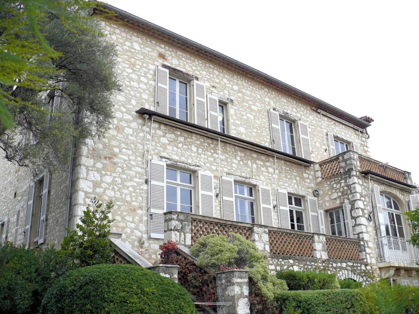The villa at the Domaine des Collettes in Cagnes-sur-Mer, Renoir's last house, now a municipal museum.