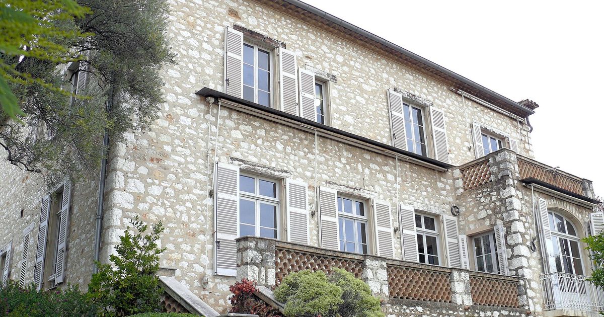 The villa at the Domaine des Collettes in Cagnes-sur-Mer, Renoir's last house, now a municipal museum.