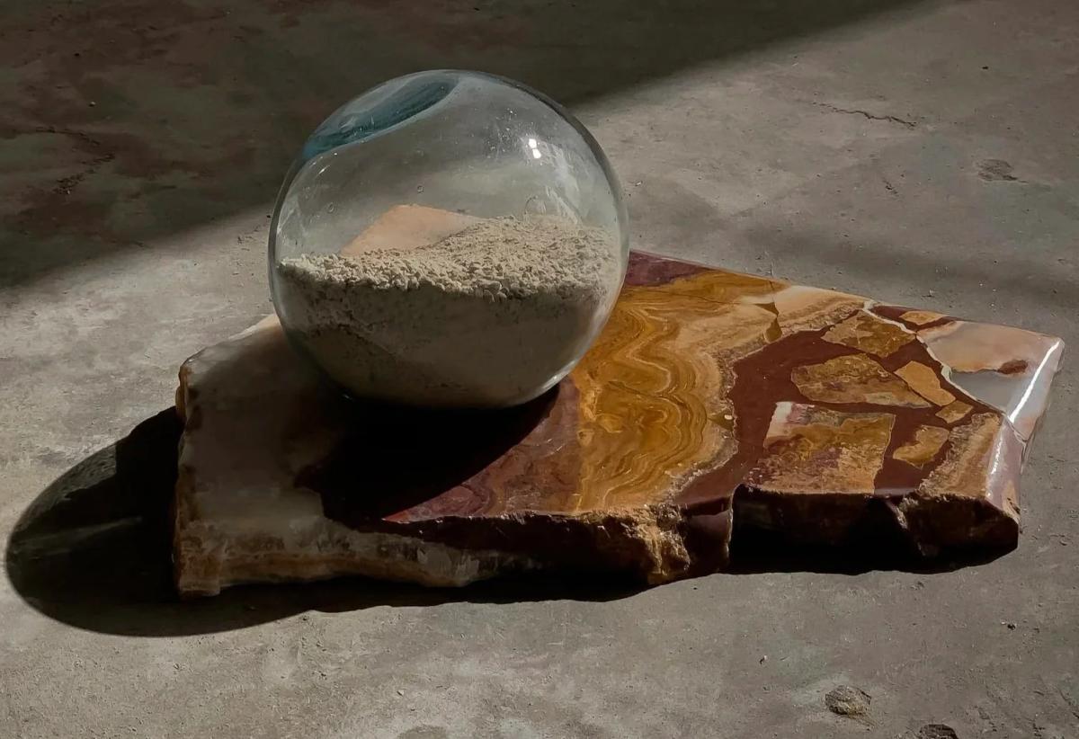 Memory in Material: Cynthia el Frenn and Yara Chaker’s memorial object, created from Beirut explosion debris, embodies the philosophy where the material’s scar is inseparable from its powerful, enduring narrative of resilience.