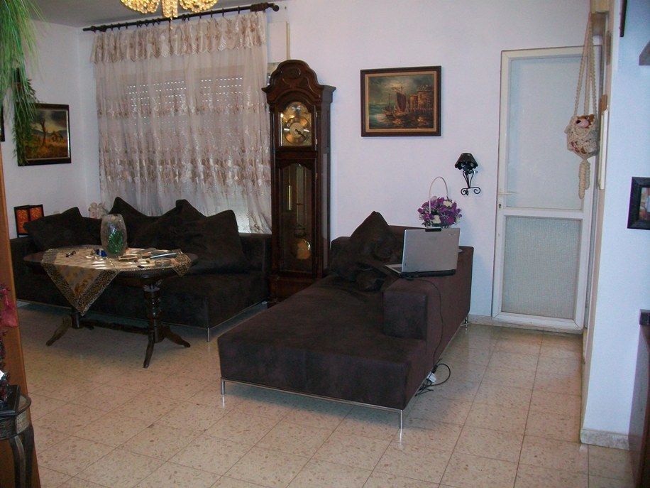למכירה בשדרות הכרם דופלקס 5 חדרים - תמונה 2