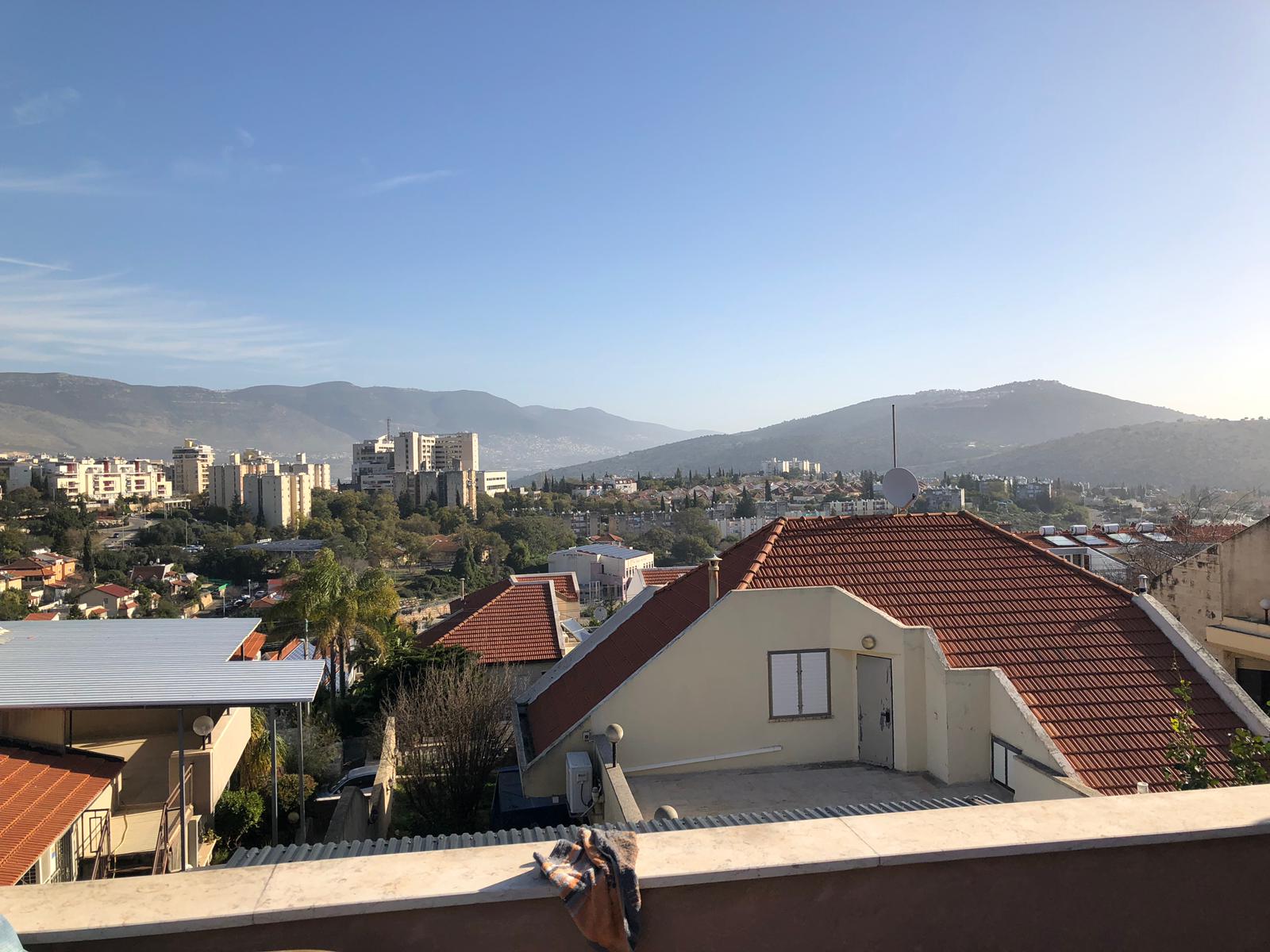 למכירה ברחוב עגור דו משפחתי+ יחידת דיור - תמונה 3