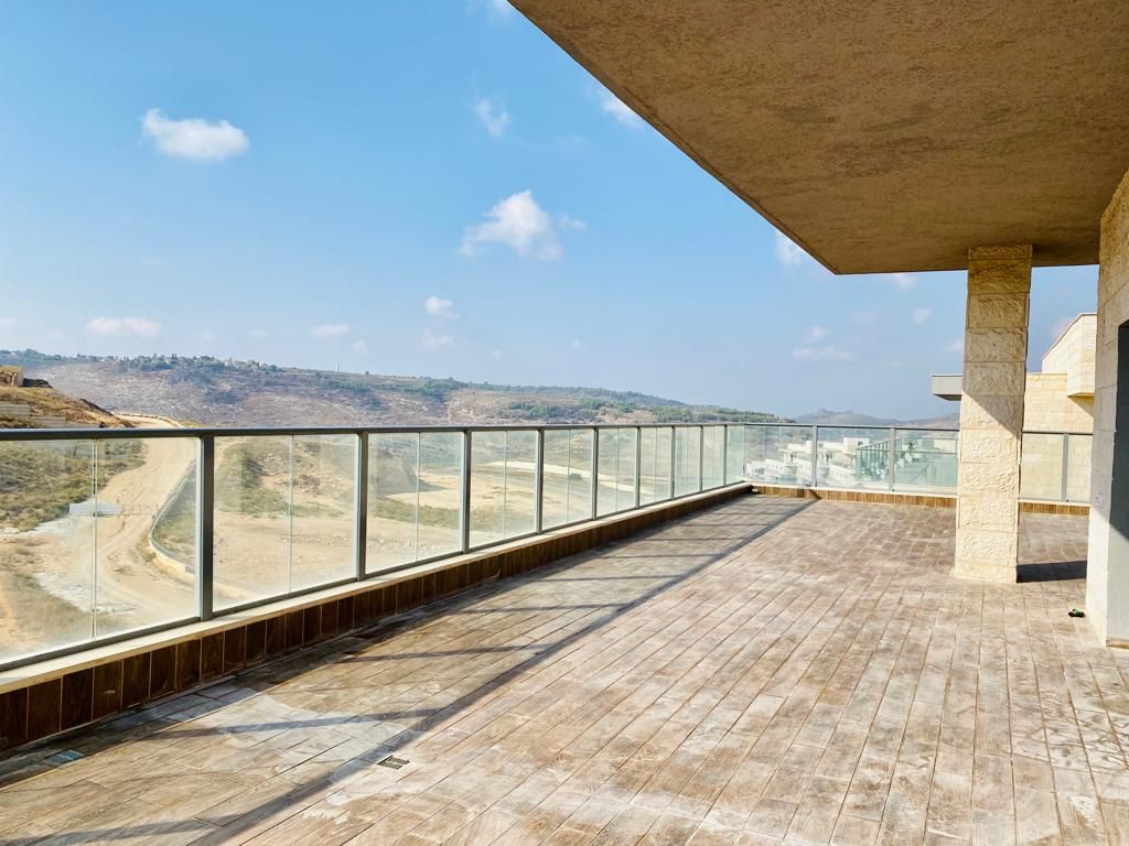 למכירה ברחוב נחל סער פנטהאוז 6 חדרים - תמונה 3