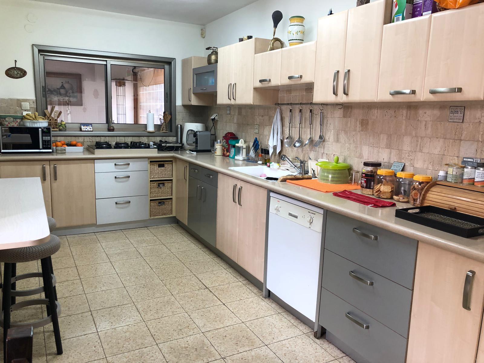 למכירה ברחוב אטד דו משפחתי 6 חדרים - תמונה 4