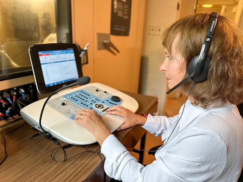 Hearing evaluation in the Sound Hearing booth