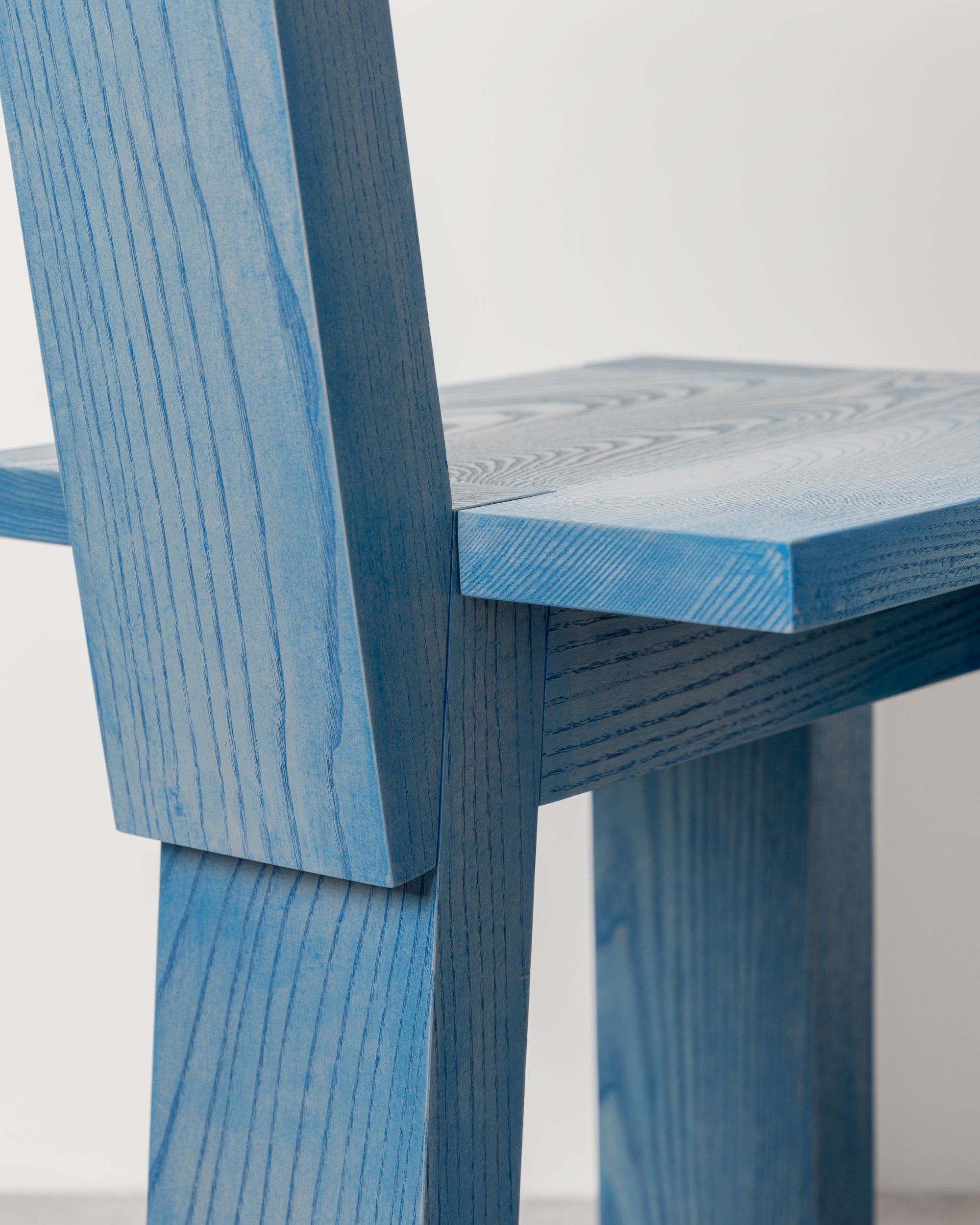 Elements Chair – 01 gallery image 9