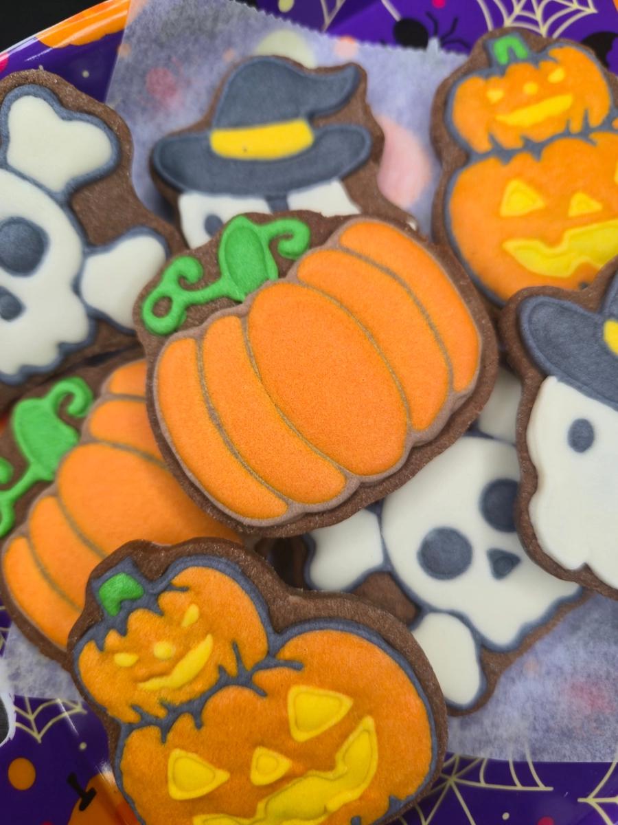 Bolachas Personalizadas Geek - Halloween - Bolos de aniversário no Porto | Bento Cakes, Cake Design, Bolachas e Cupcakes | Porto | Sahri Dessert Art