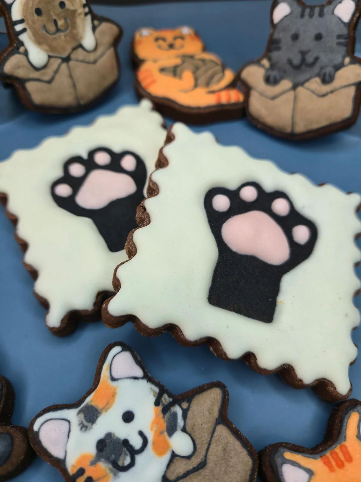 Bolachas Personalizadas - Gatos - Bolos de aniversário no Porto | Bento Cakes, Cake Design, Bolachas e Cupcakes | Porto | Sahri Dessert Art