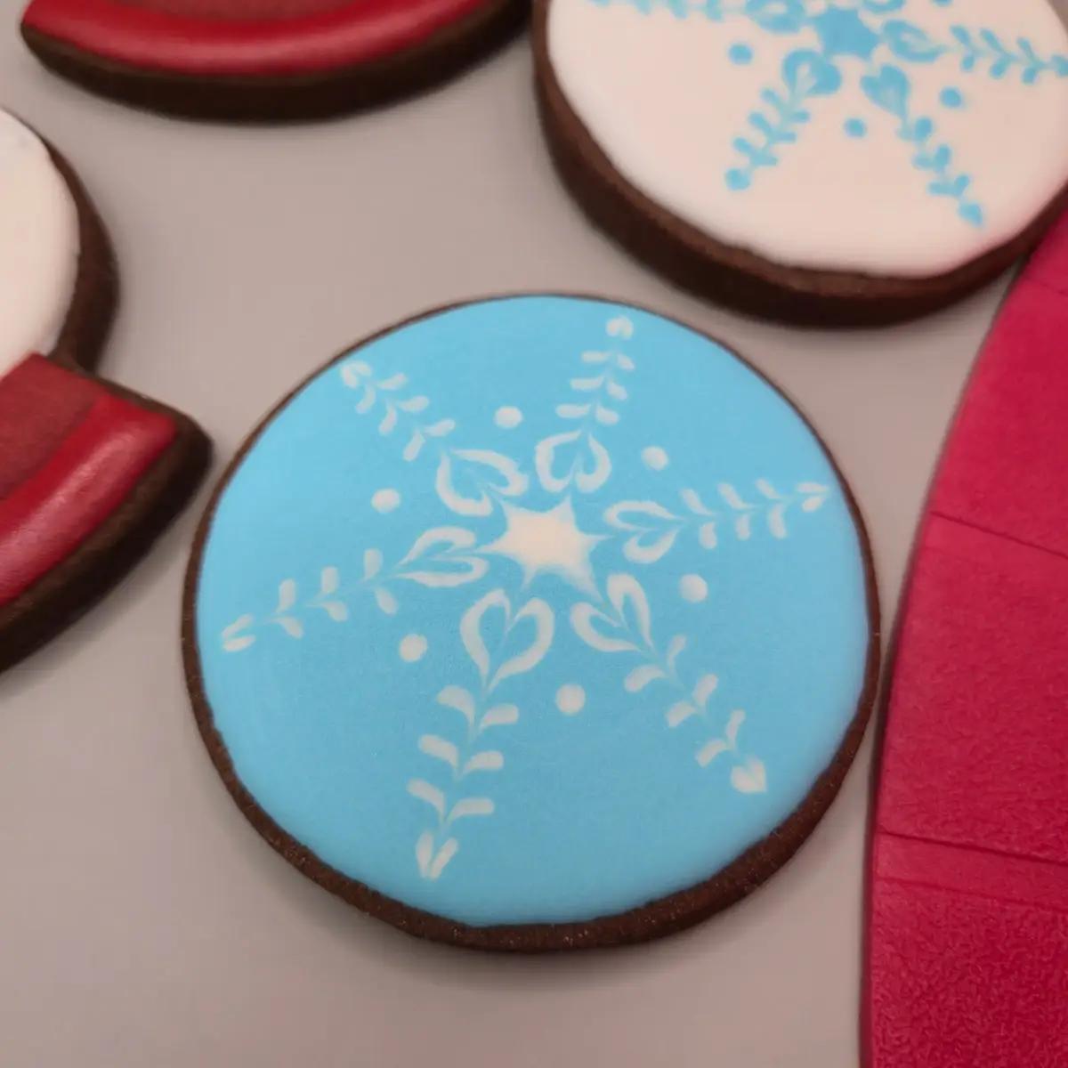 Bolachas Personalizadas - Natal - Globo de Neve - Bolos de aniversário no Porto | Bento Cakes, Cake Design, Bolachas e Cupcakes | Porto | Sahri Dessert Art