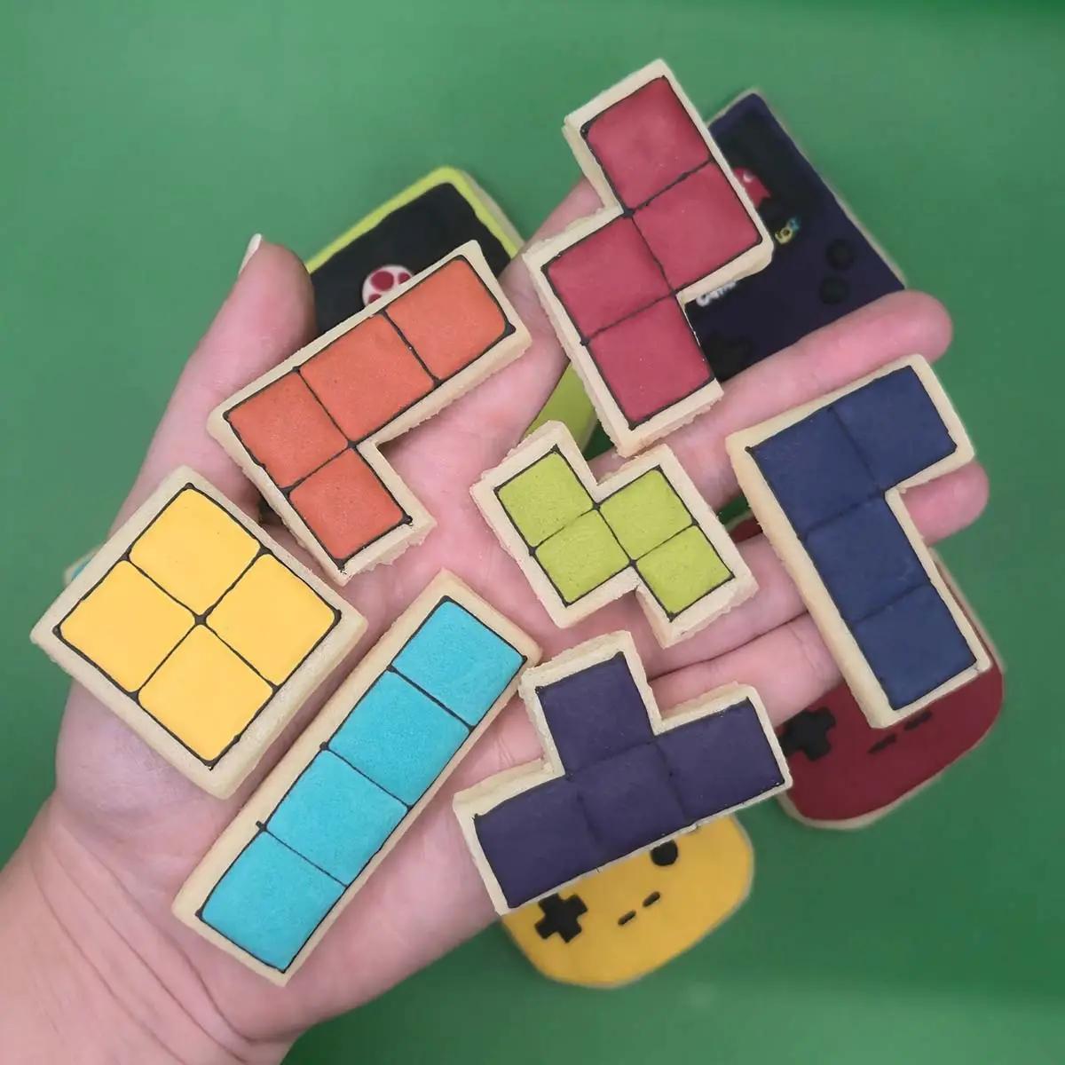 Bolachas Geek Personalizadas - Retro Gaming - Bolos de aniversário no Porto | Bento Cakes, Cake Design, Bolachas e Cupcakes | Porto | Sahri Dessert Art