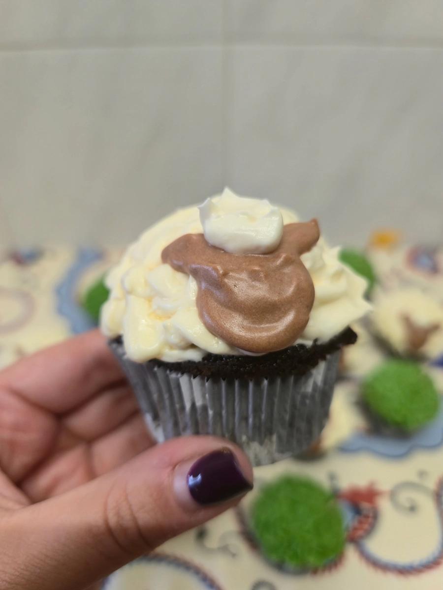 Cupcakes Personalizados - S. João - Bolos de aniversário no Porto | Bento Cakes, Cake Design, Bolachas e Cupcakes | Porto | Sahri Dessert Art