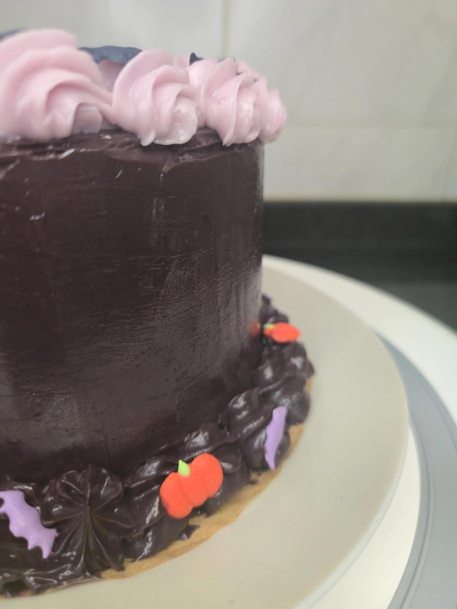 Bento Cake Geek Personalizado de Halloween - Bolos de aniversário no Porto | Bento Cakes, Cake Design, Bolachas e Cupcakes | Porto | Sahri Dessert Art