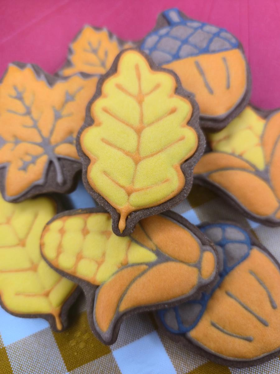 Bolachas Personalizadas - Outono - Bolos de aniversário no Porto | Bento Cakes, Cake Design, Bolachas e Cupcakes | Porto | Sahri Dessert Art