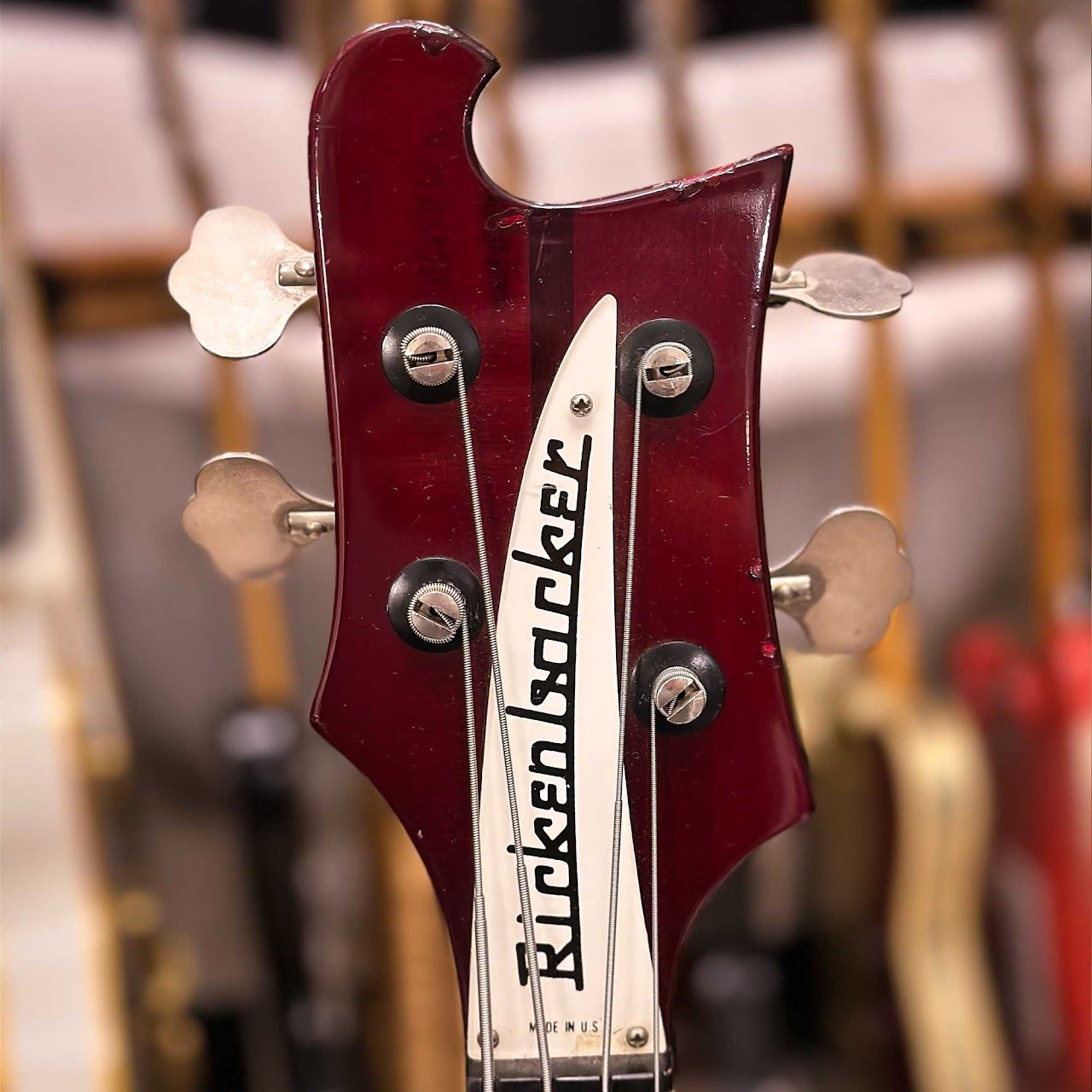 1975 Rickenbacker 4005 headstock