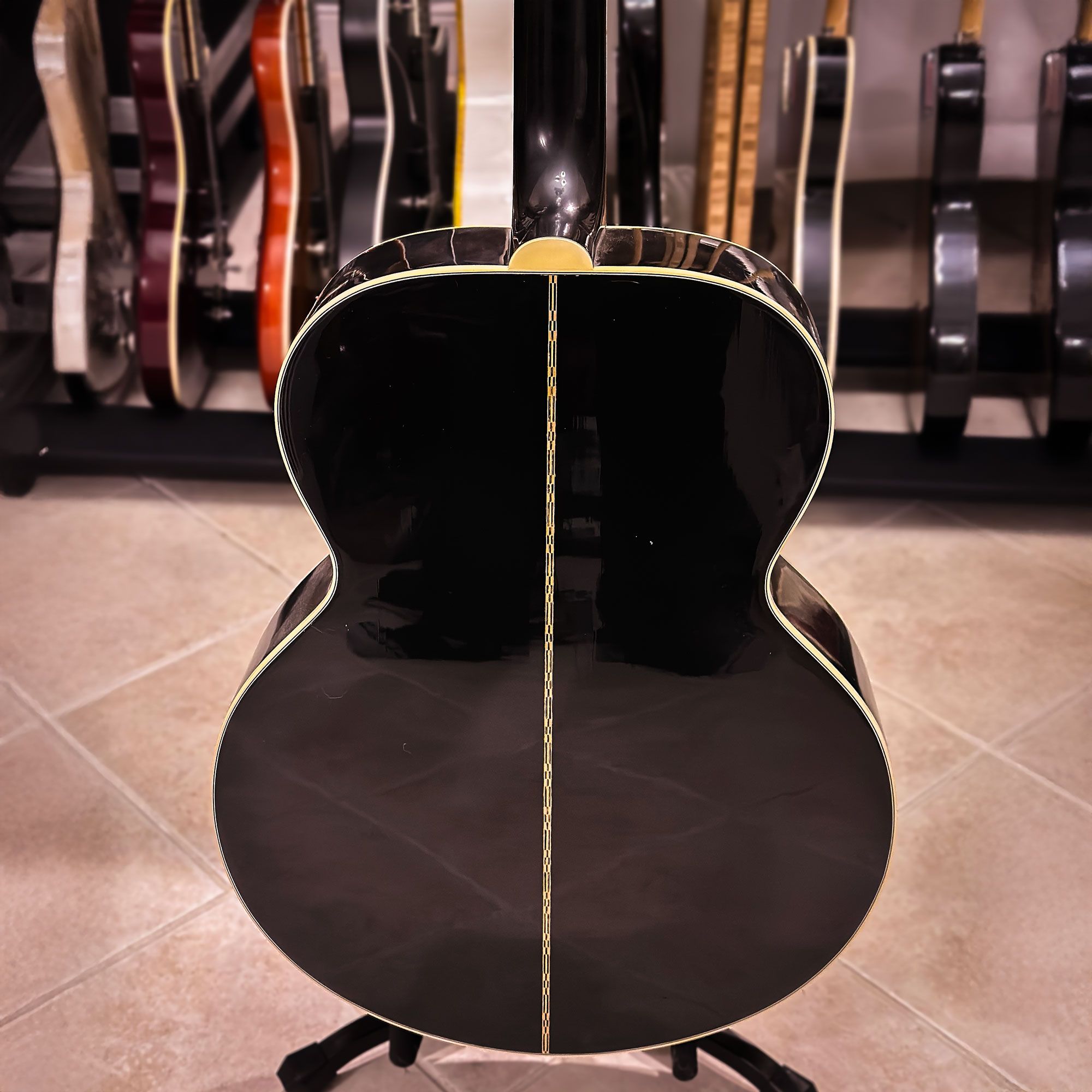 1995 Gibson J-200 body back