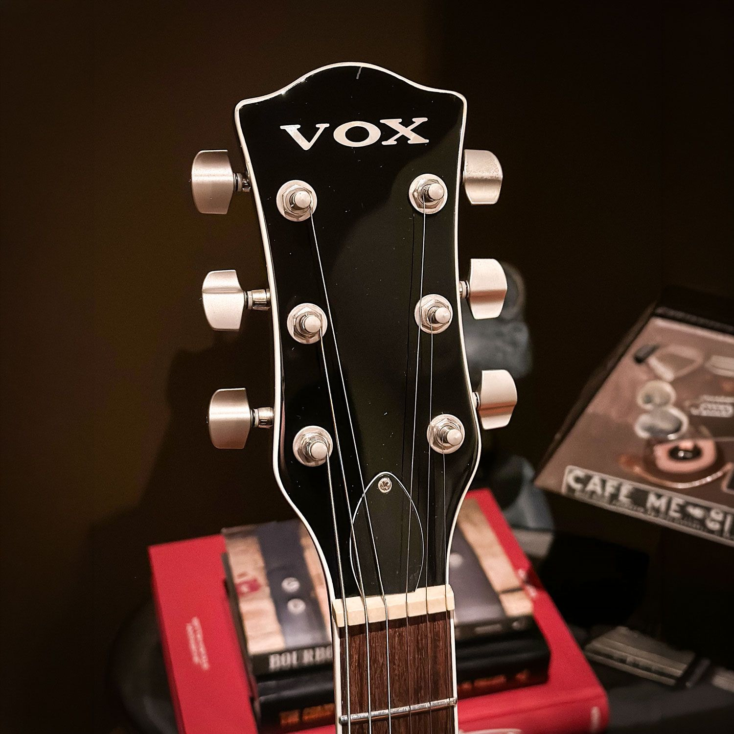 2010 Vox Korea HDC-77 headstock