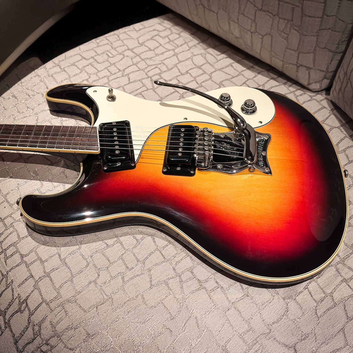 2012 Mosrite Mark I - Super Real Grade 1963 side