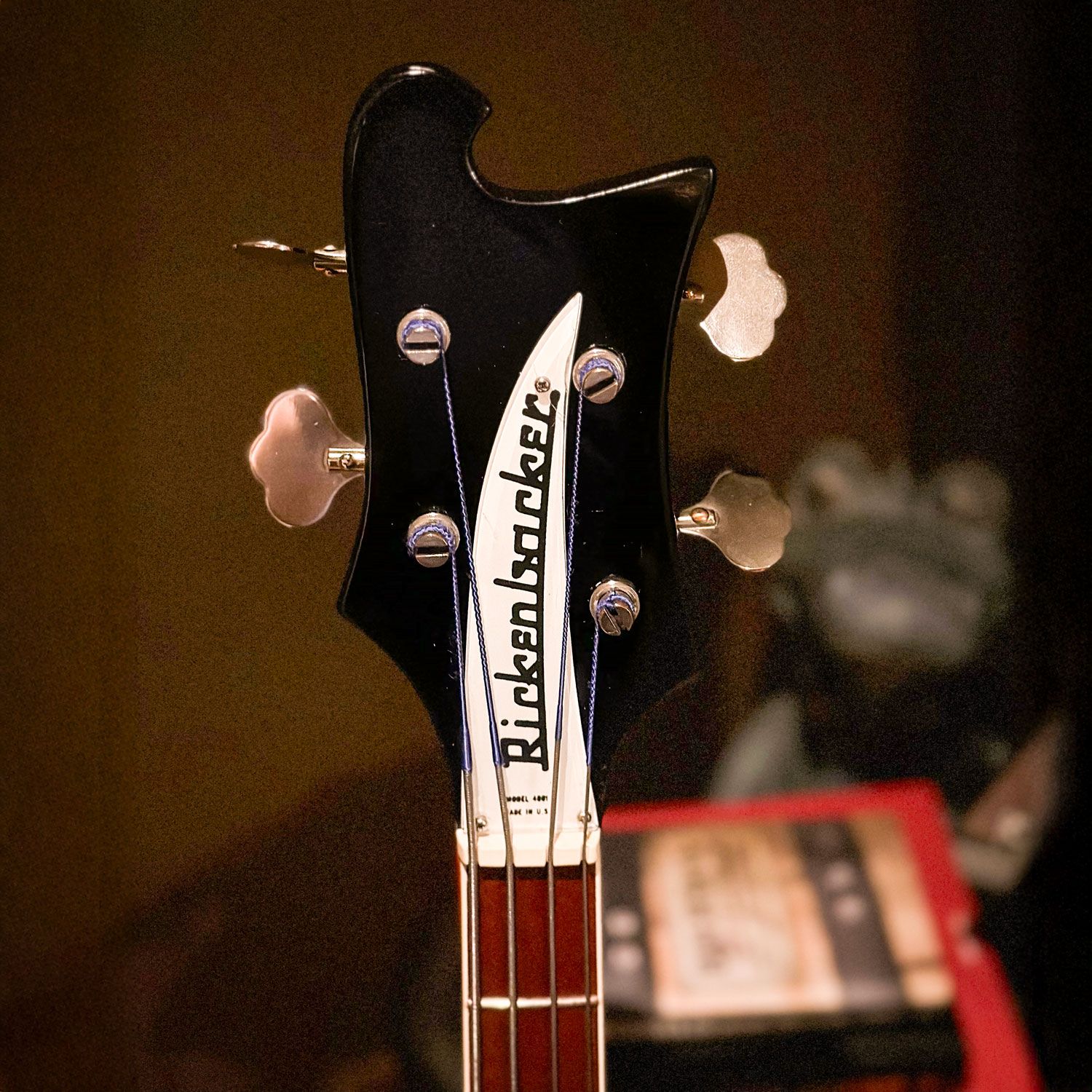 1968 Rickenbacker 4001 headstock