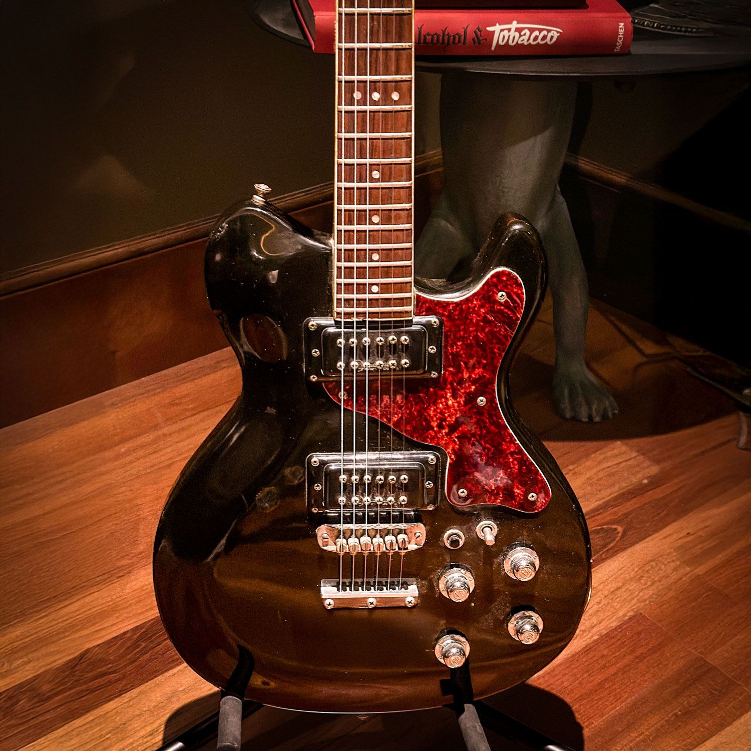 1971 Mosrite 500 Blues Bender body