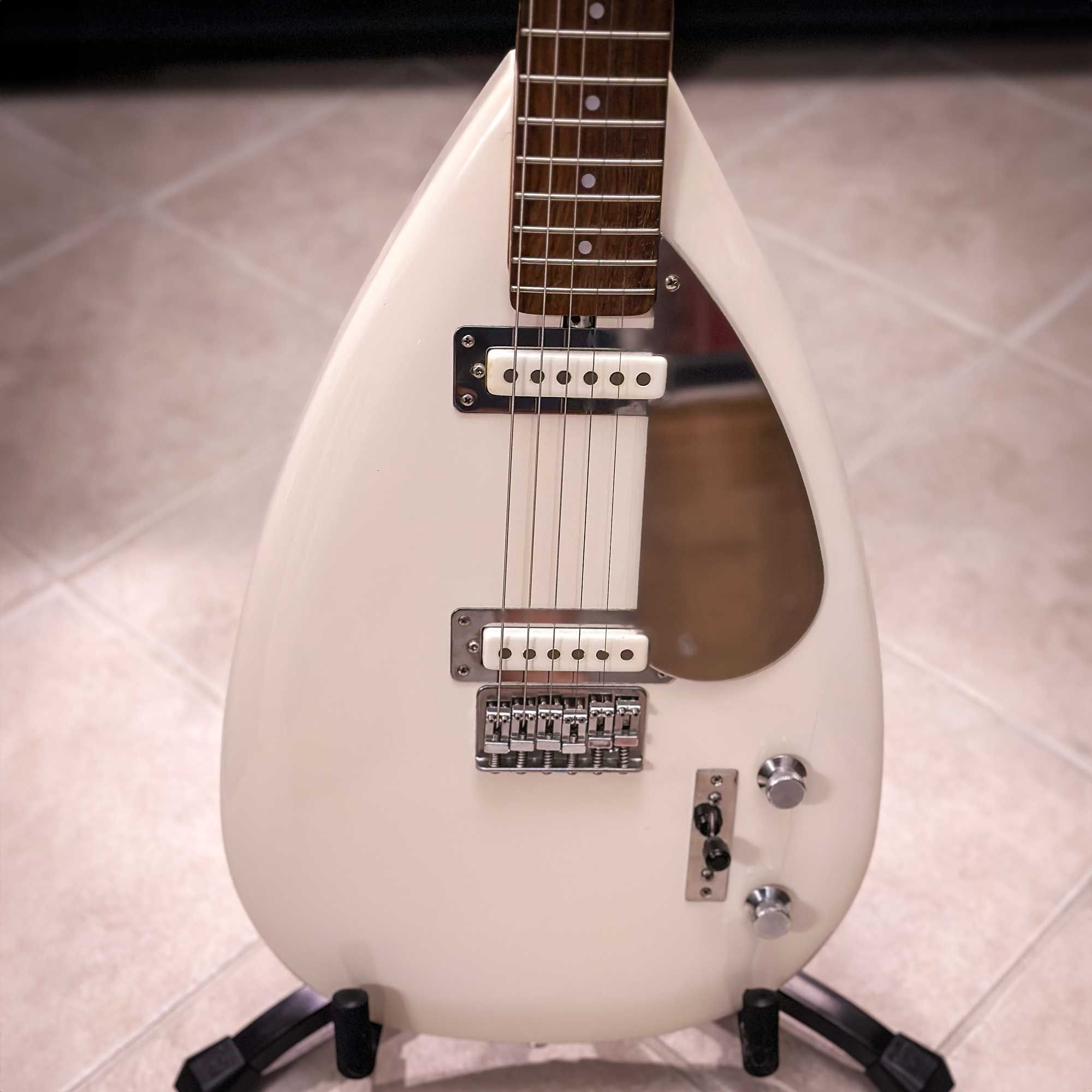 2000 Vox USA Mark III Custom body