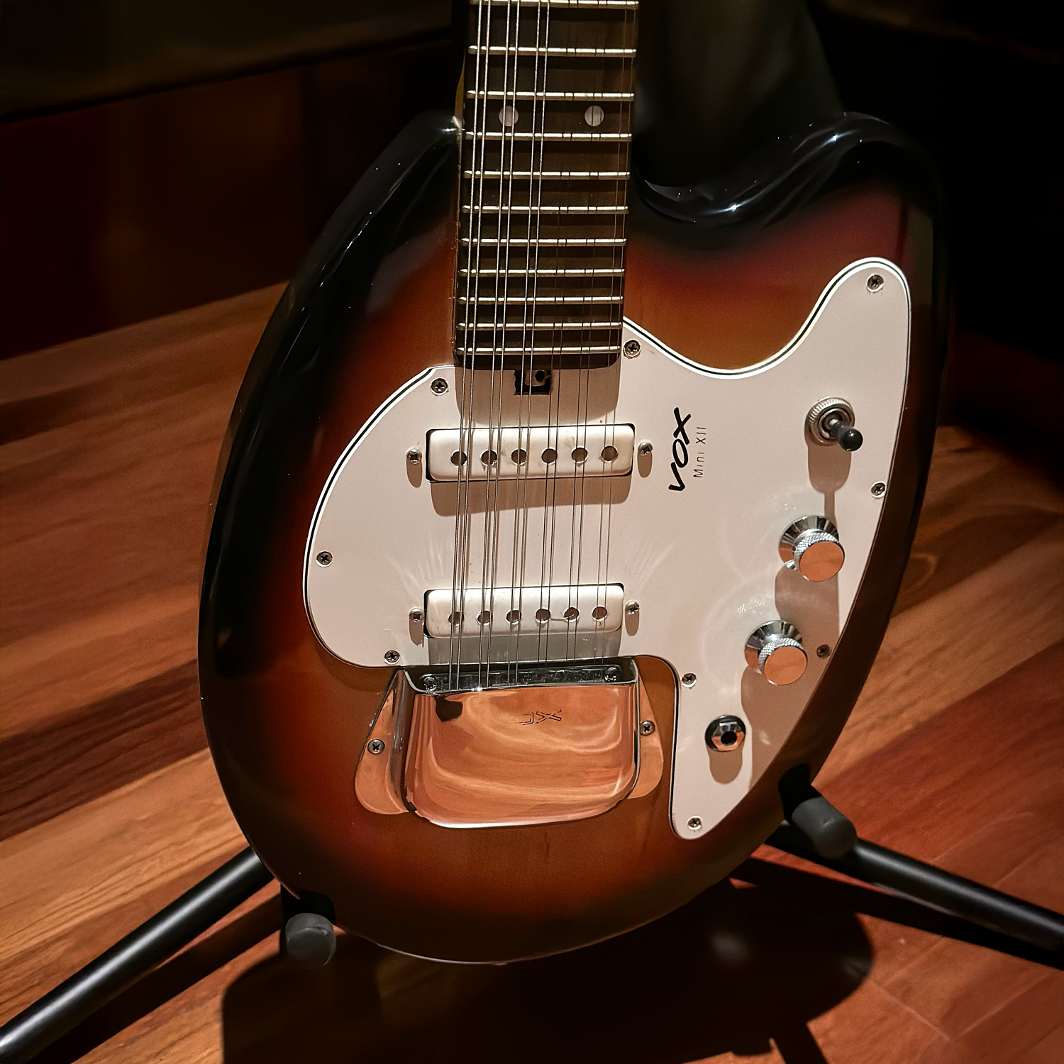 2000 Vox USA Mini-XII body