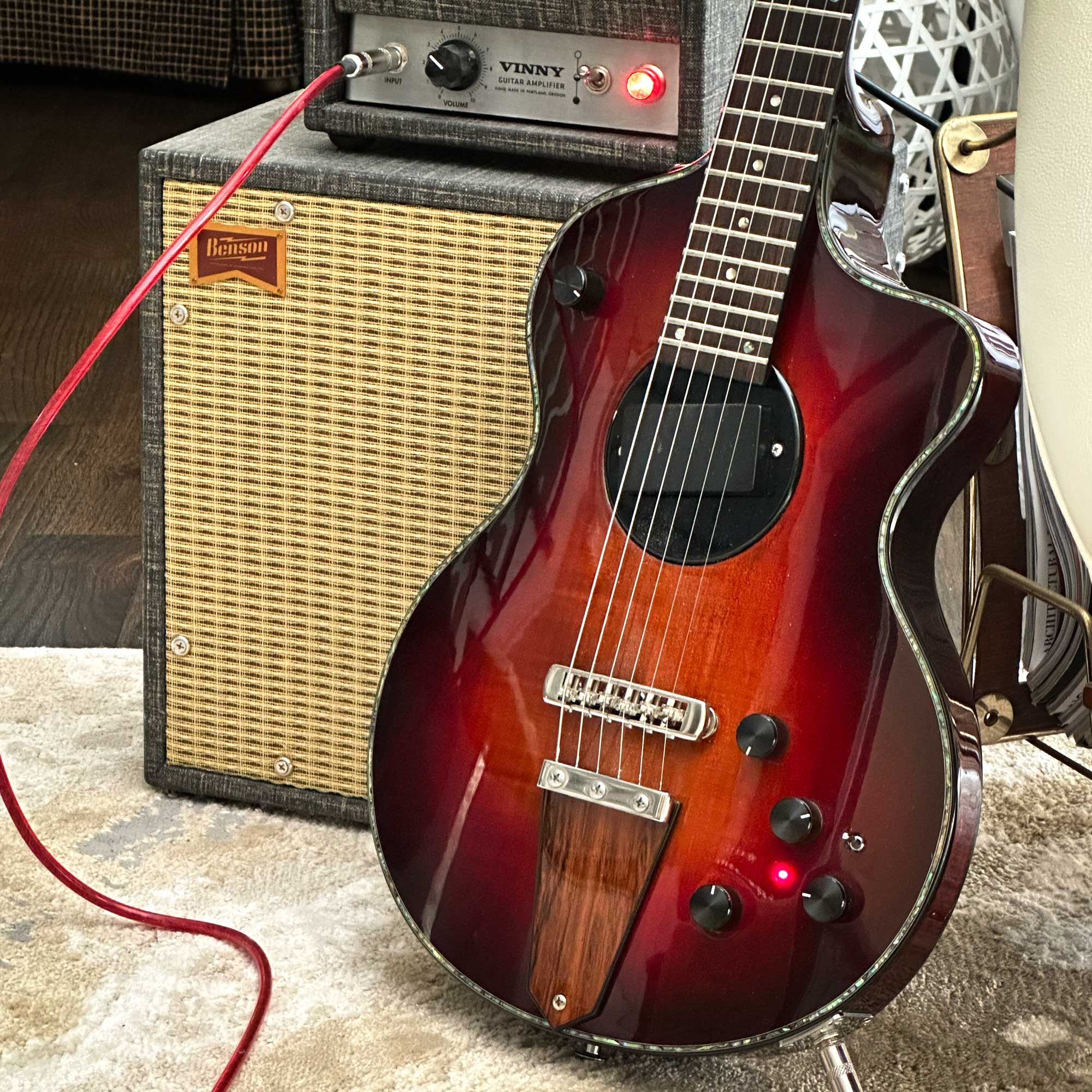 2006 Rick Turner Model 1 Featherweight Custom Deluxe body