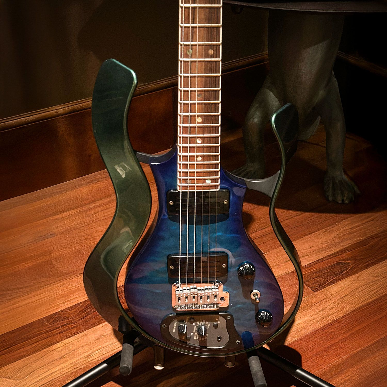 2020 Vox Japan Starstream Type 1-24 with DiMarzio body