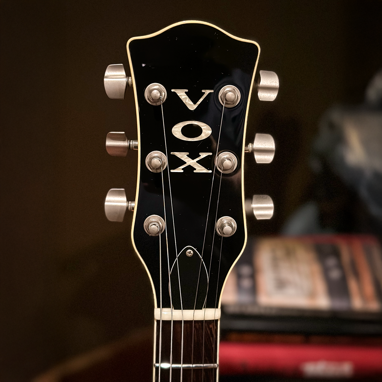 2013 Vox Japan Virage Butterfly Single Cut headstock