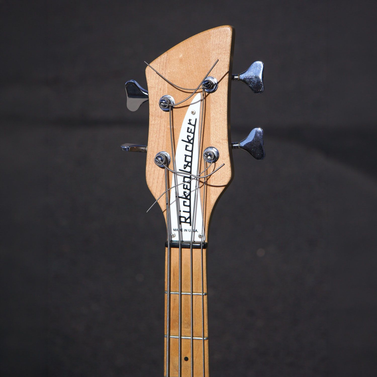 1993 Rickenbacker 2020 headstock