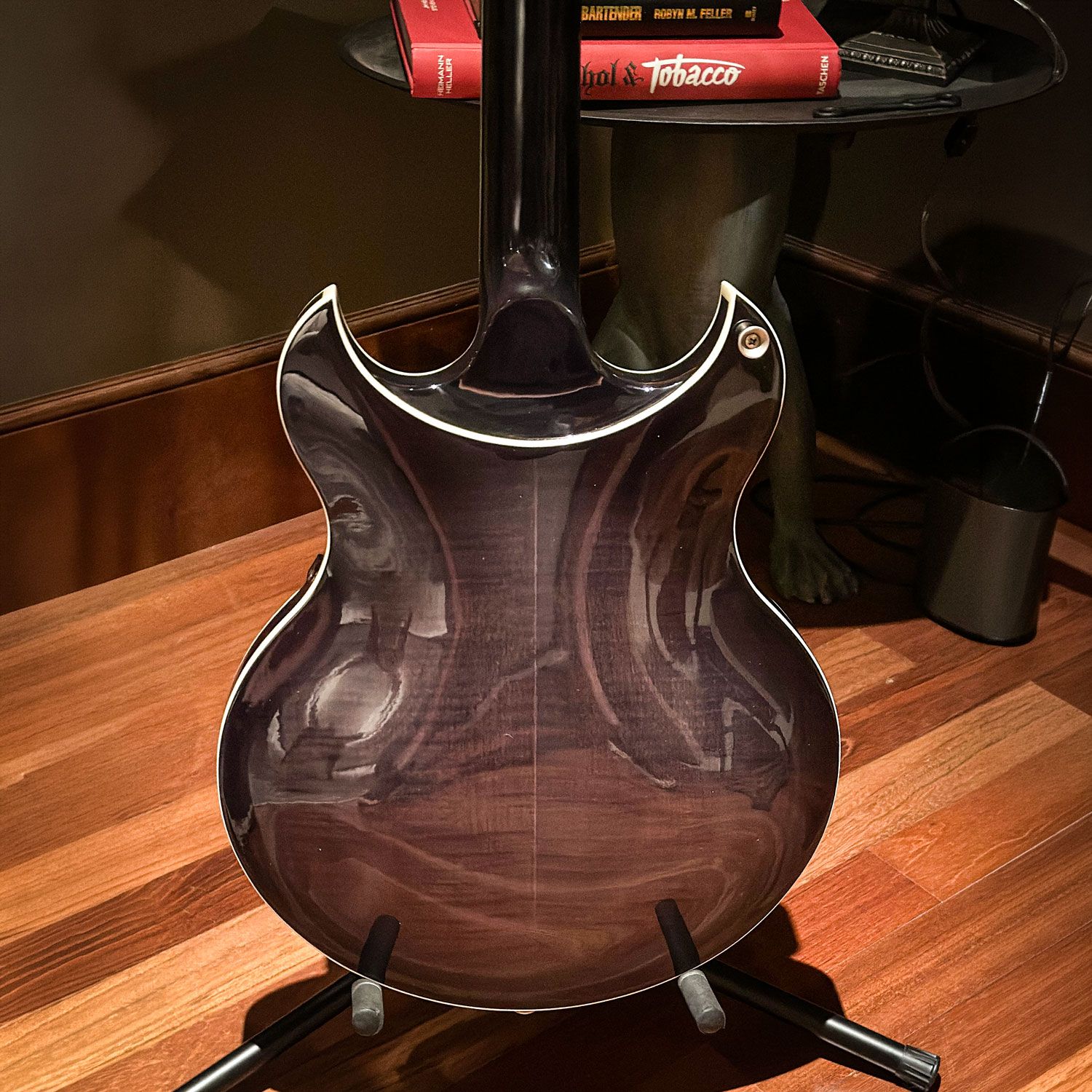 2010 Vox Korea HDC-77 body back