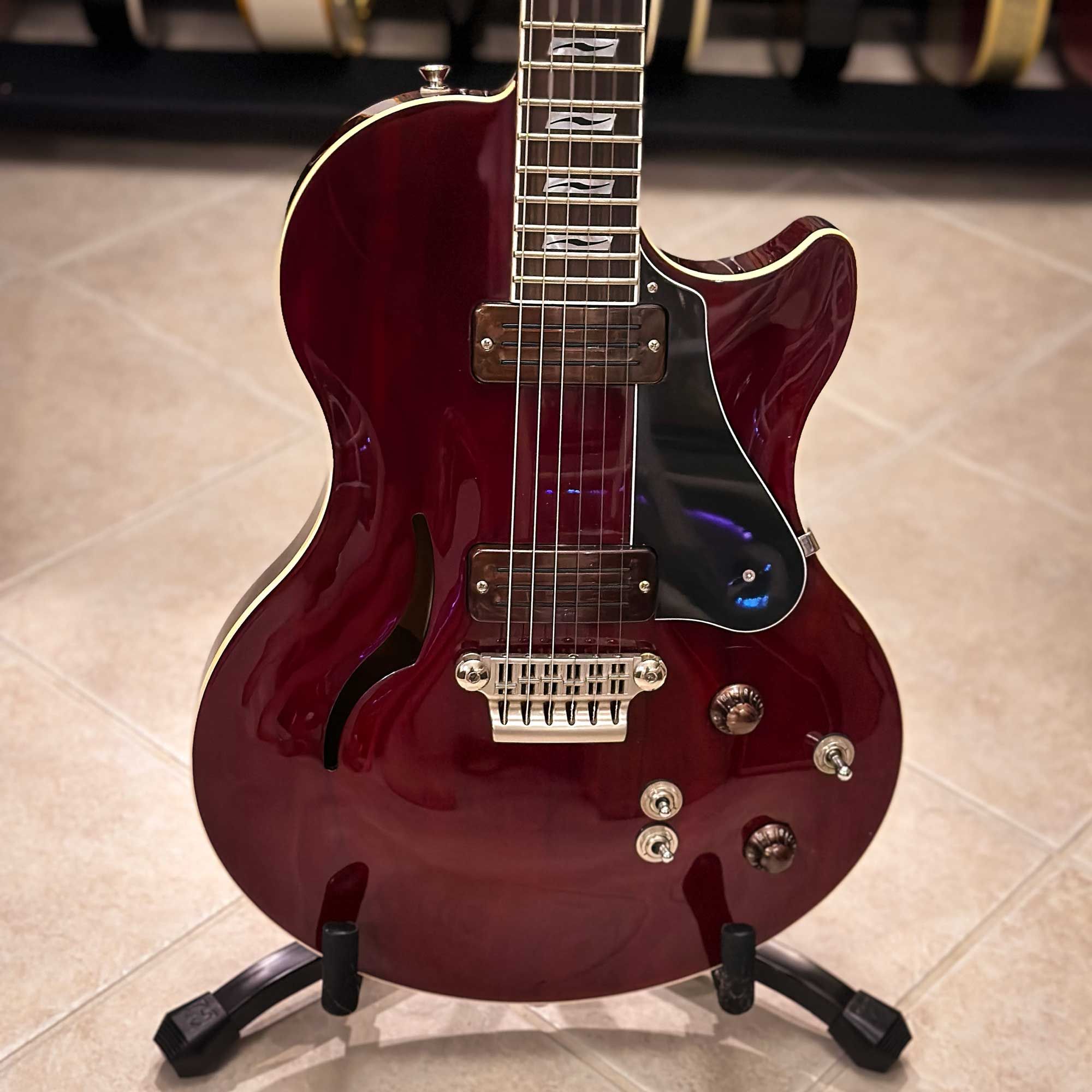 2008 Vox Japan Virage I Single Cut - Deep Cherry body