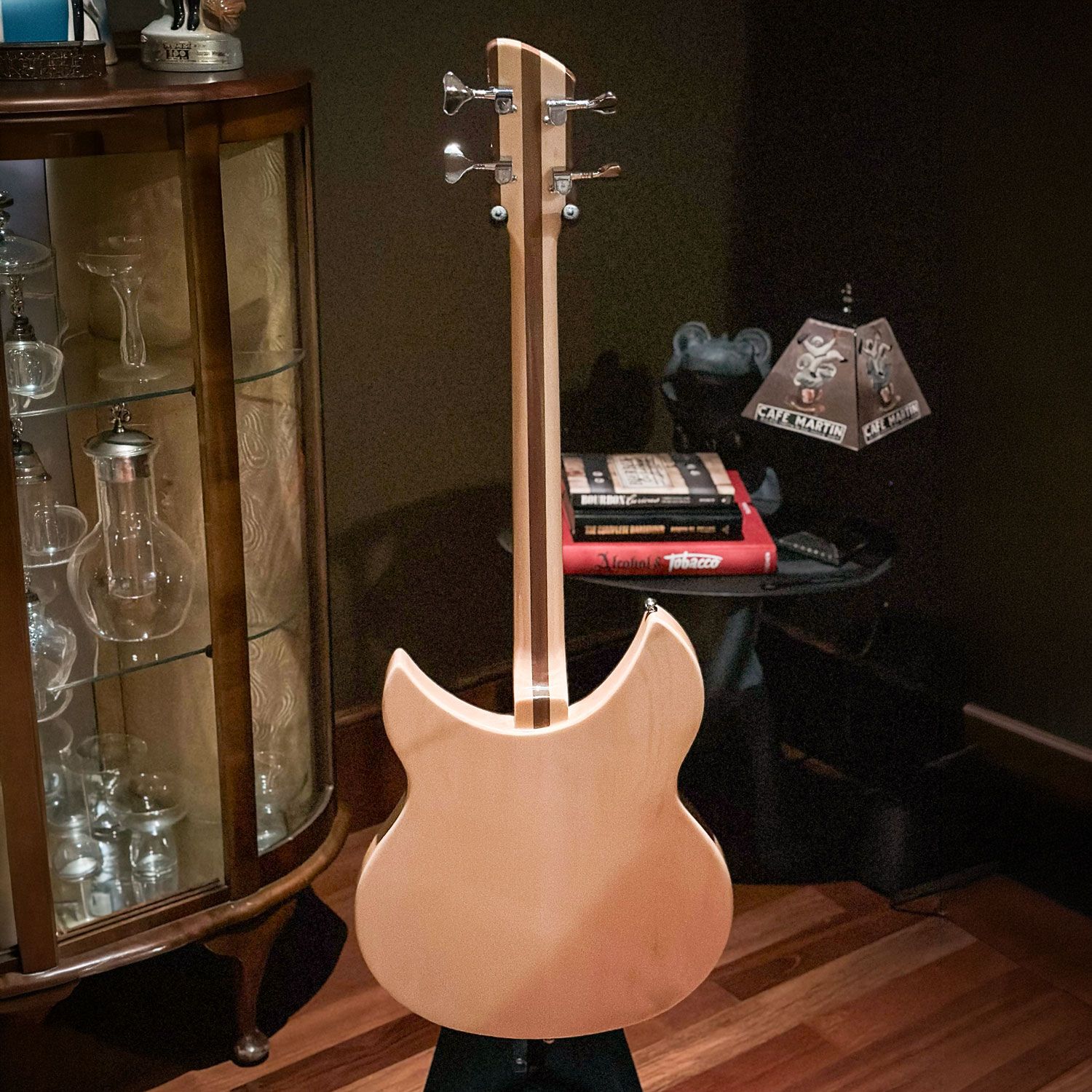 Rickenbacker 3030 back