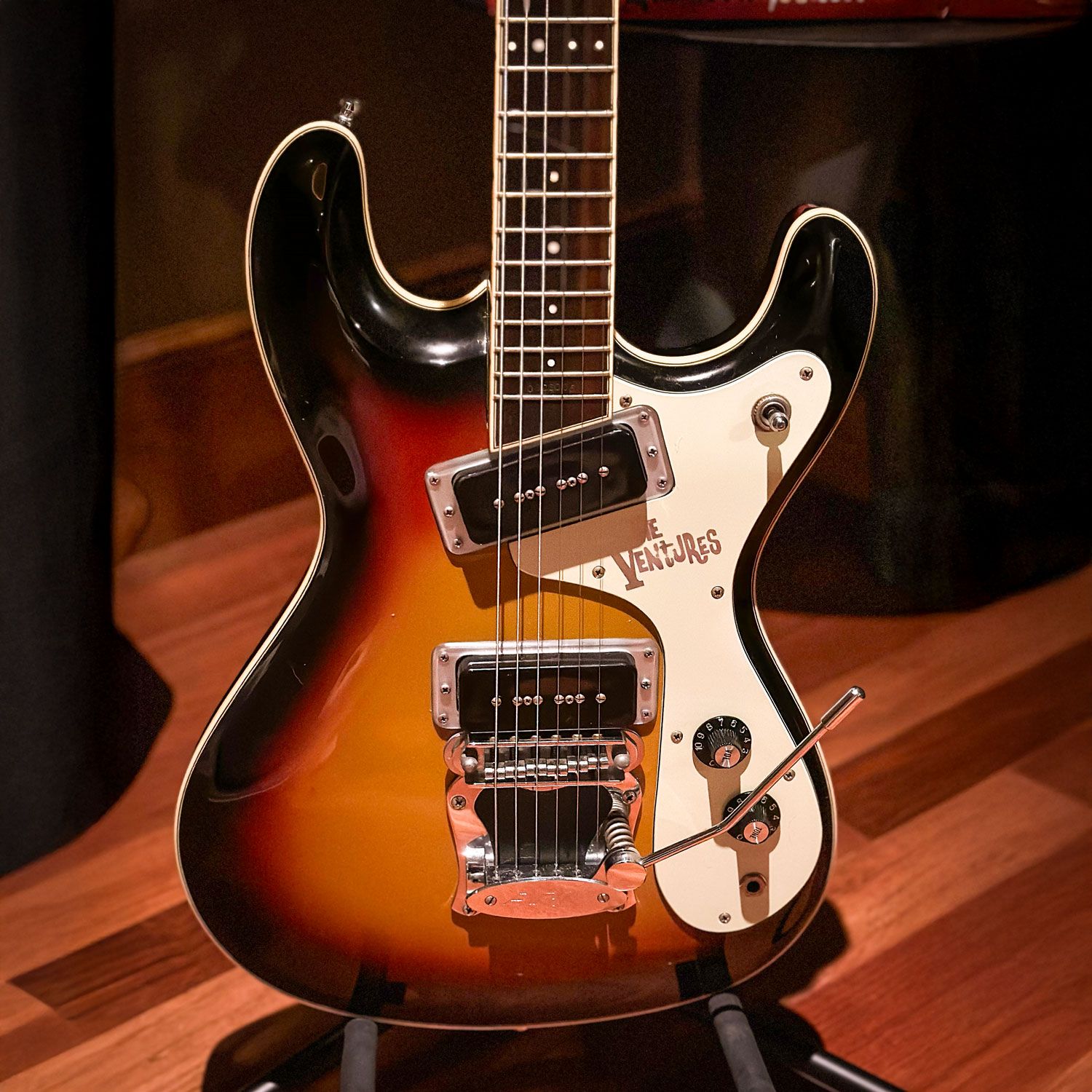 2000 Aria Pro II VM-2001 body