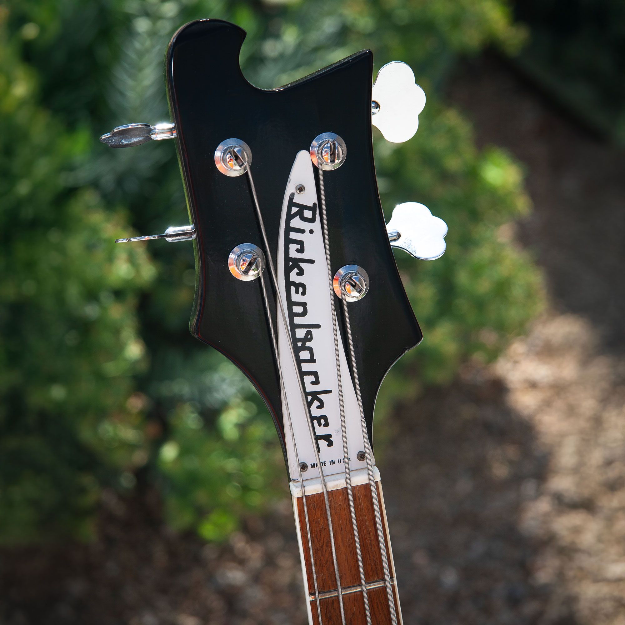 1986 Rickenbacker 4003LH headstock