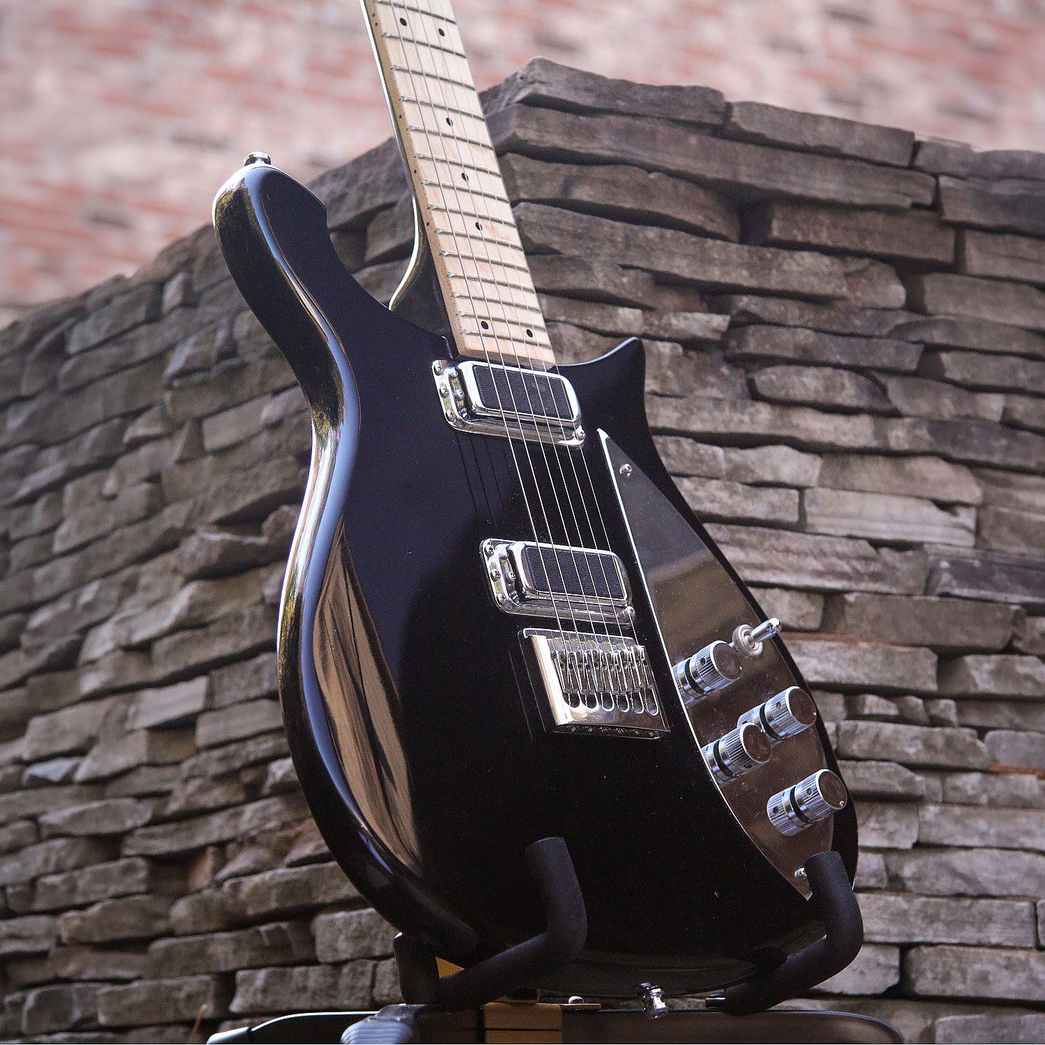 2000 Rickenbacker 650C body