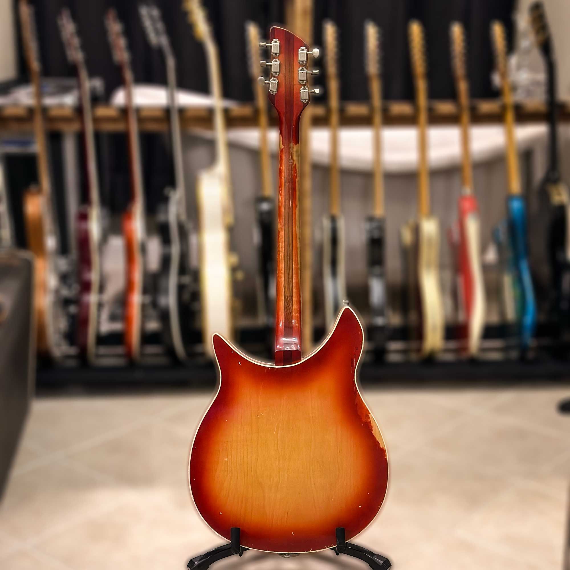 1960 Rickenbacker 365 Capri back