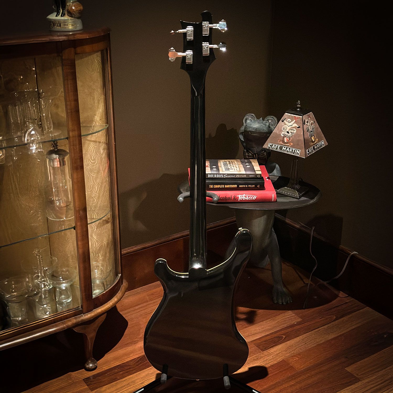 1972 Rickenbacker 4001 back