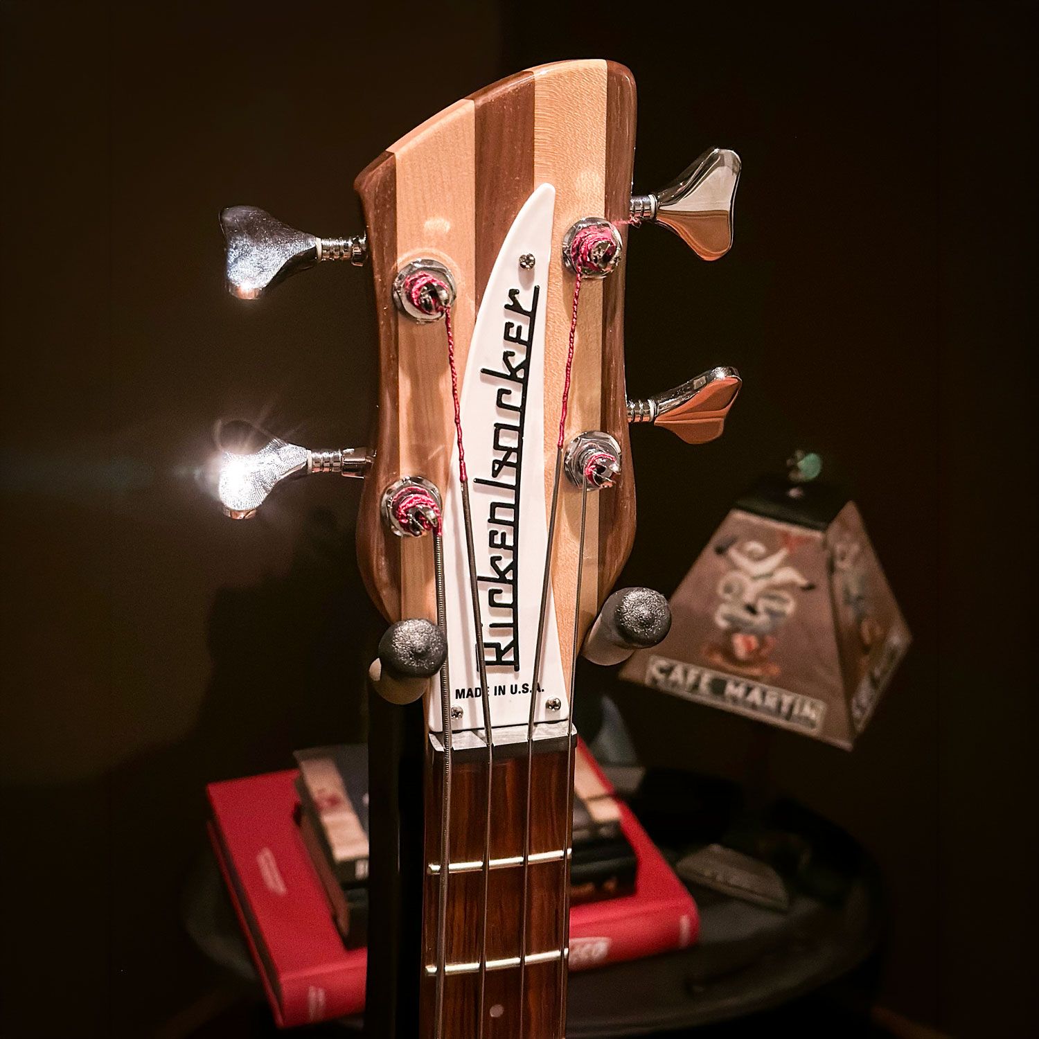 Rickenbacker 3030 headstock