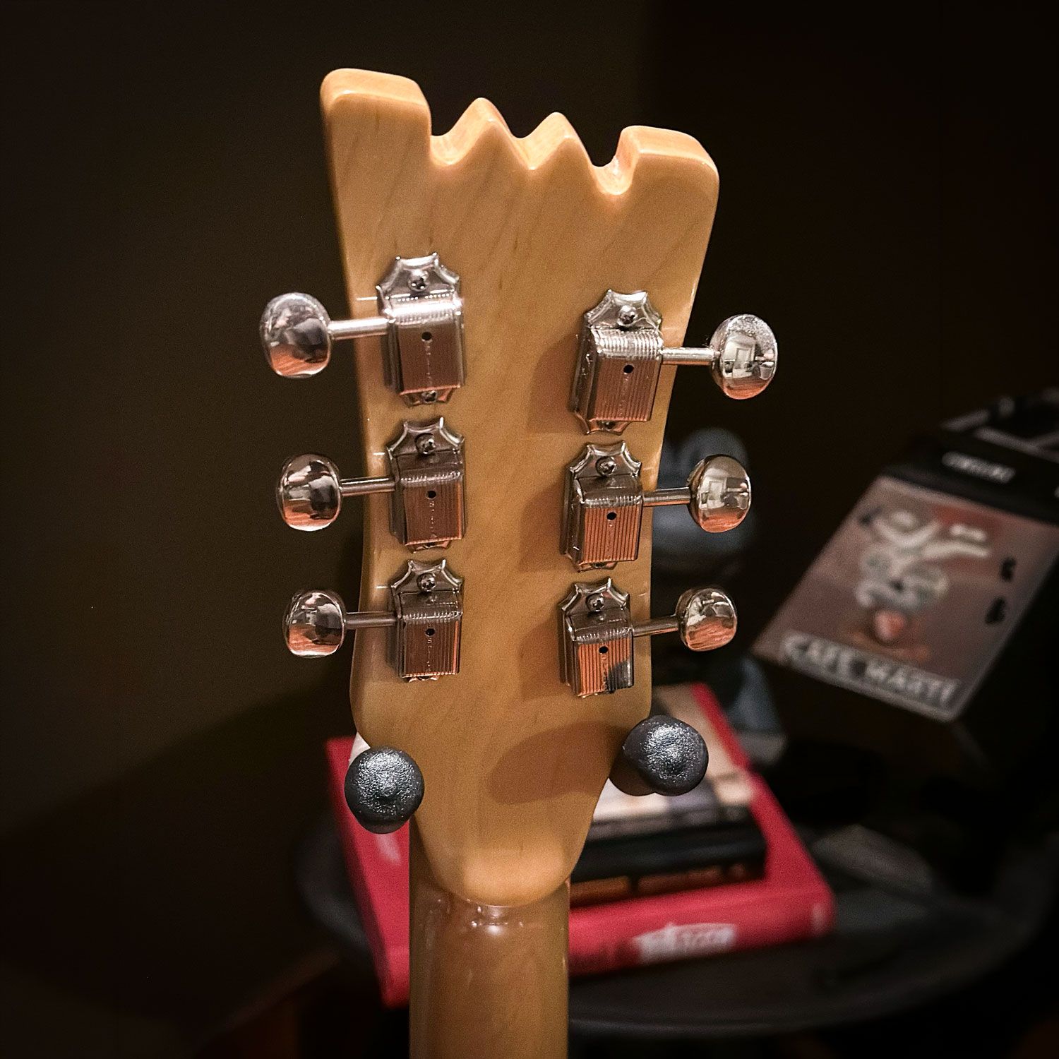 Mark I - 1965 'Crystal' headstock back