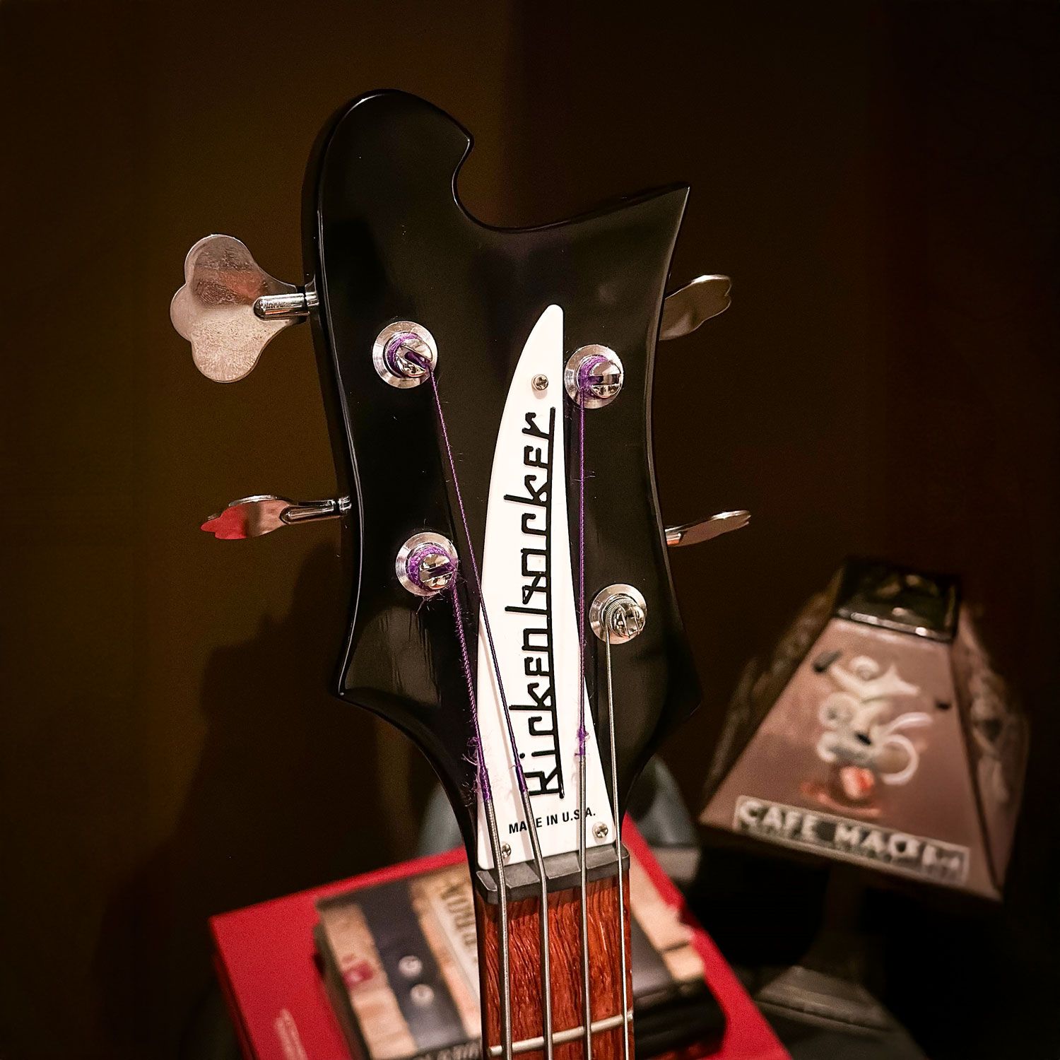 2015 Rickenbacker 4003S headstock