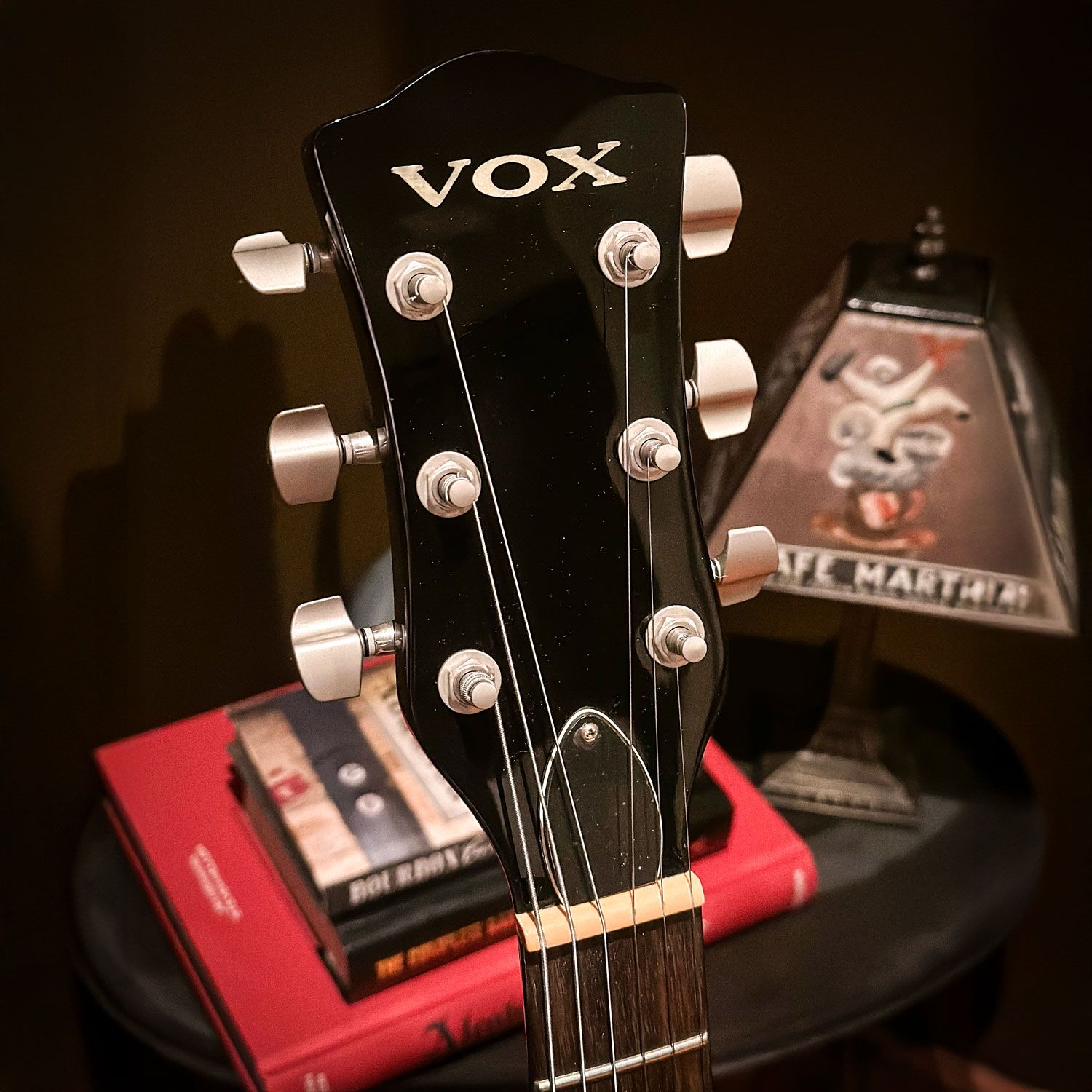 2011 Vox Indonesia SSC-33 headstock
