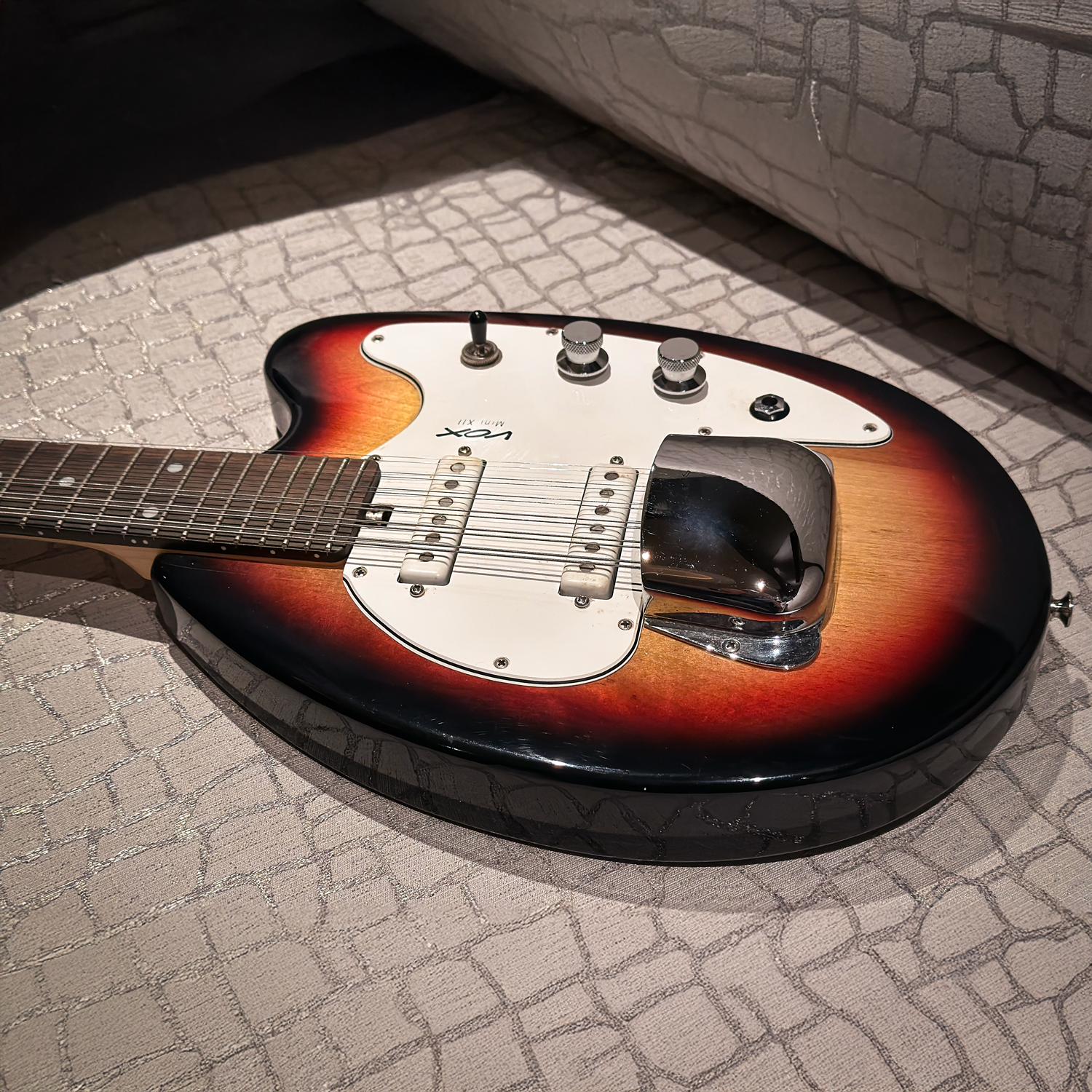 2000 Vox USA Mini-XII side