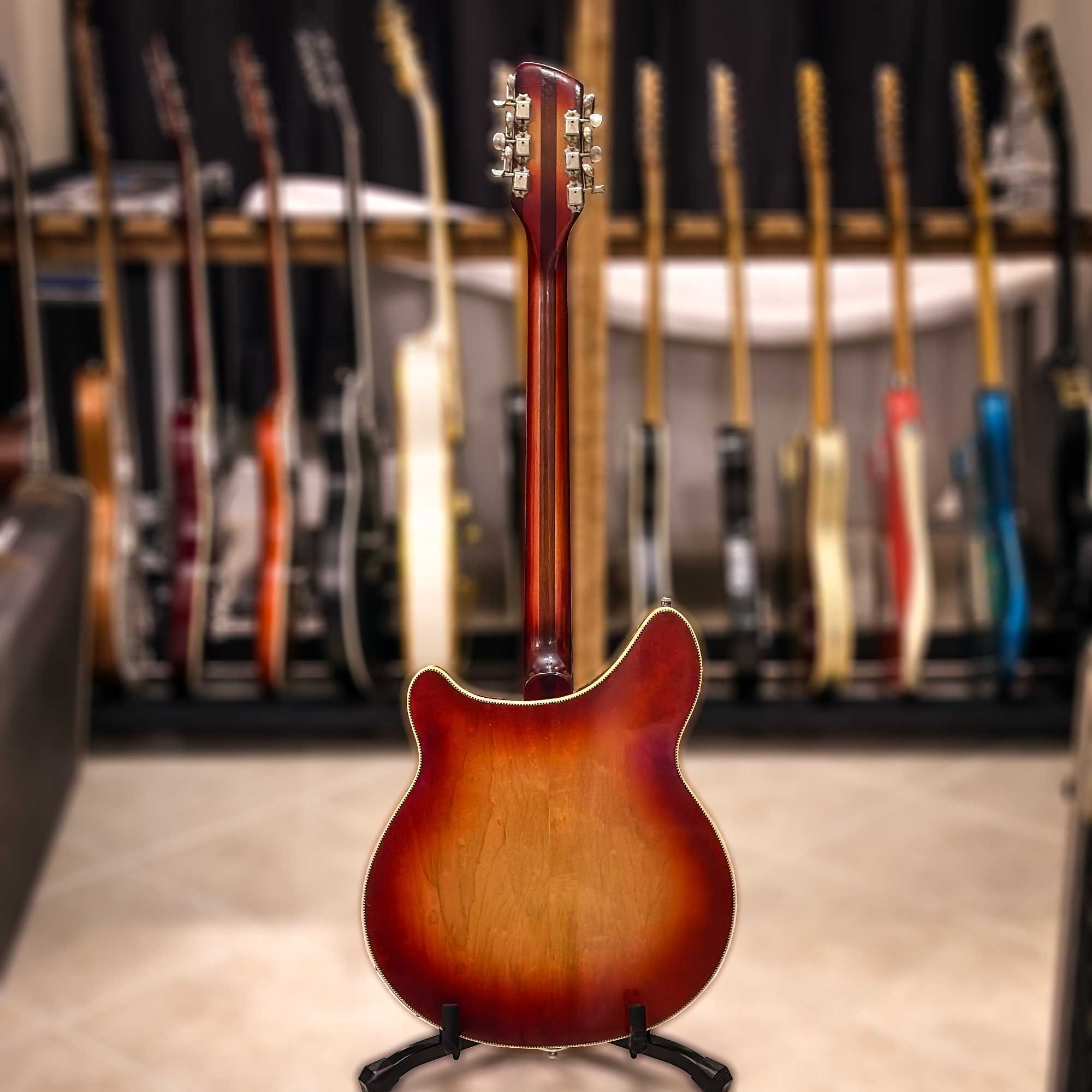 1967 Rickenbacker 366/12 back