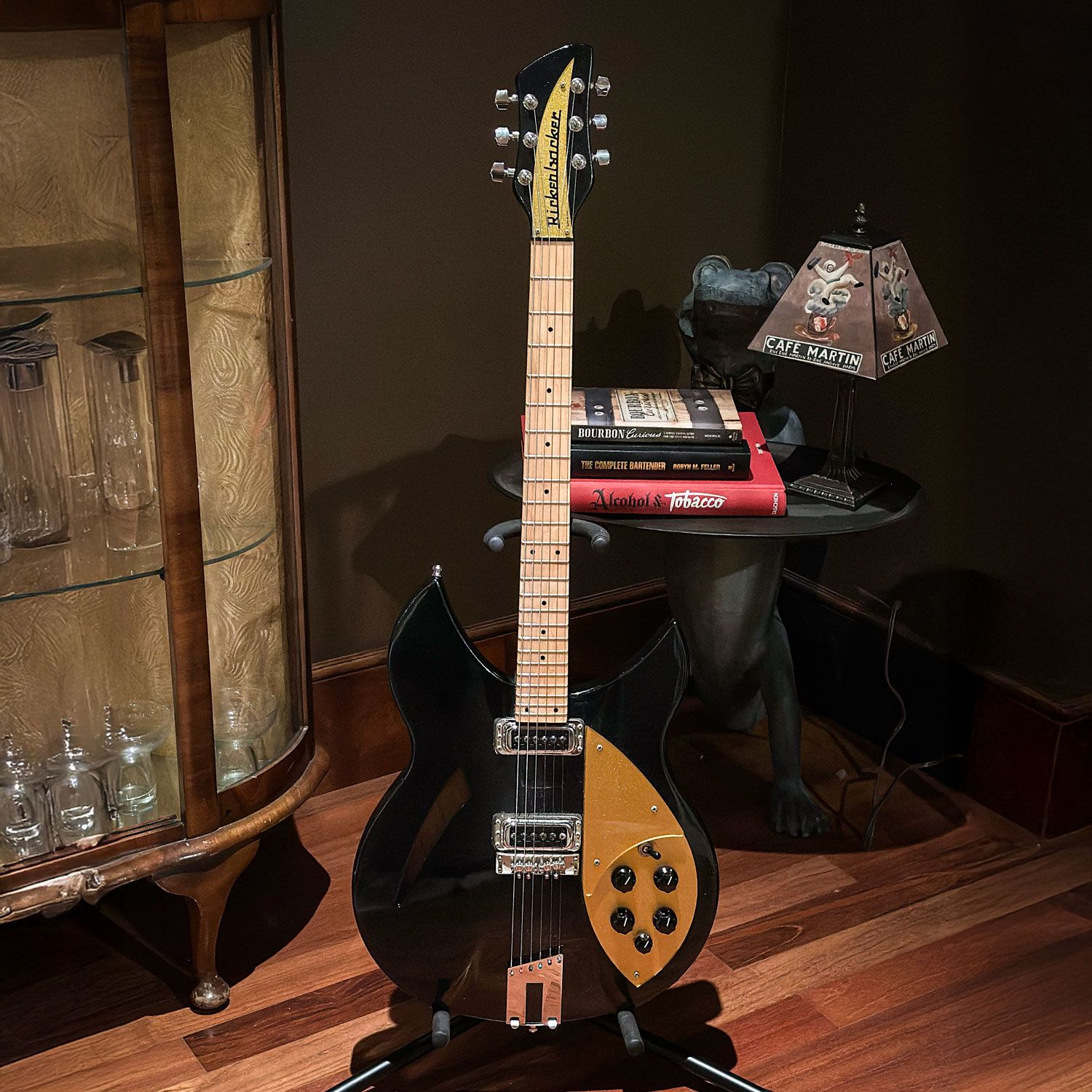 2019 Rickenbacker 330