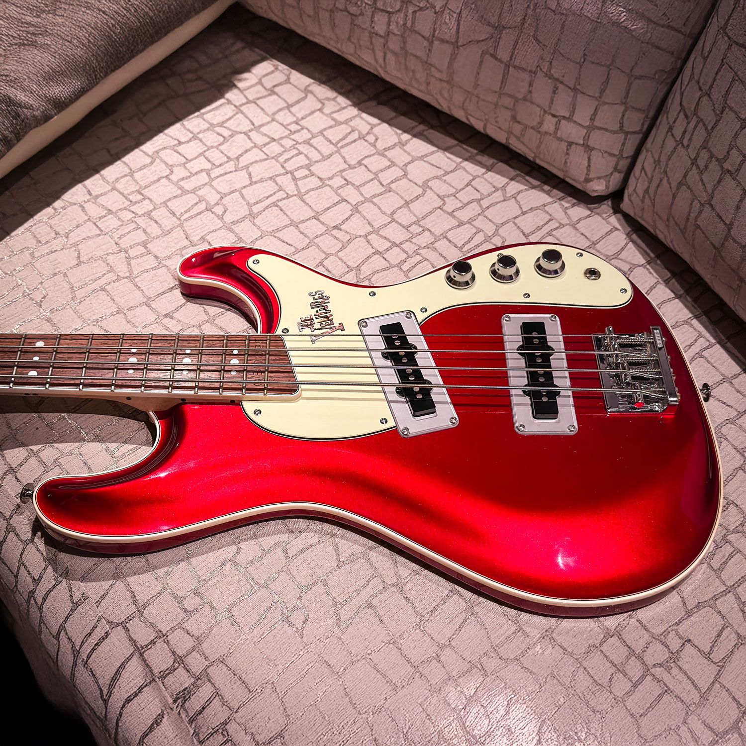 2000 Aria Pro II VMB-2001 side