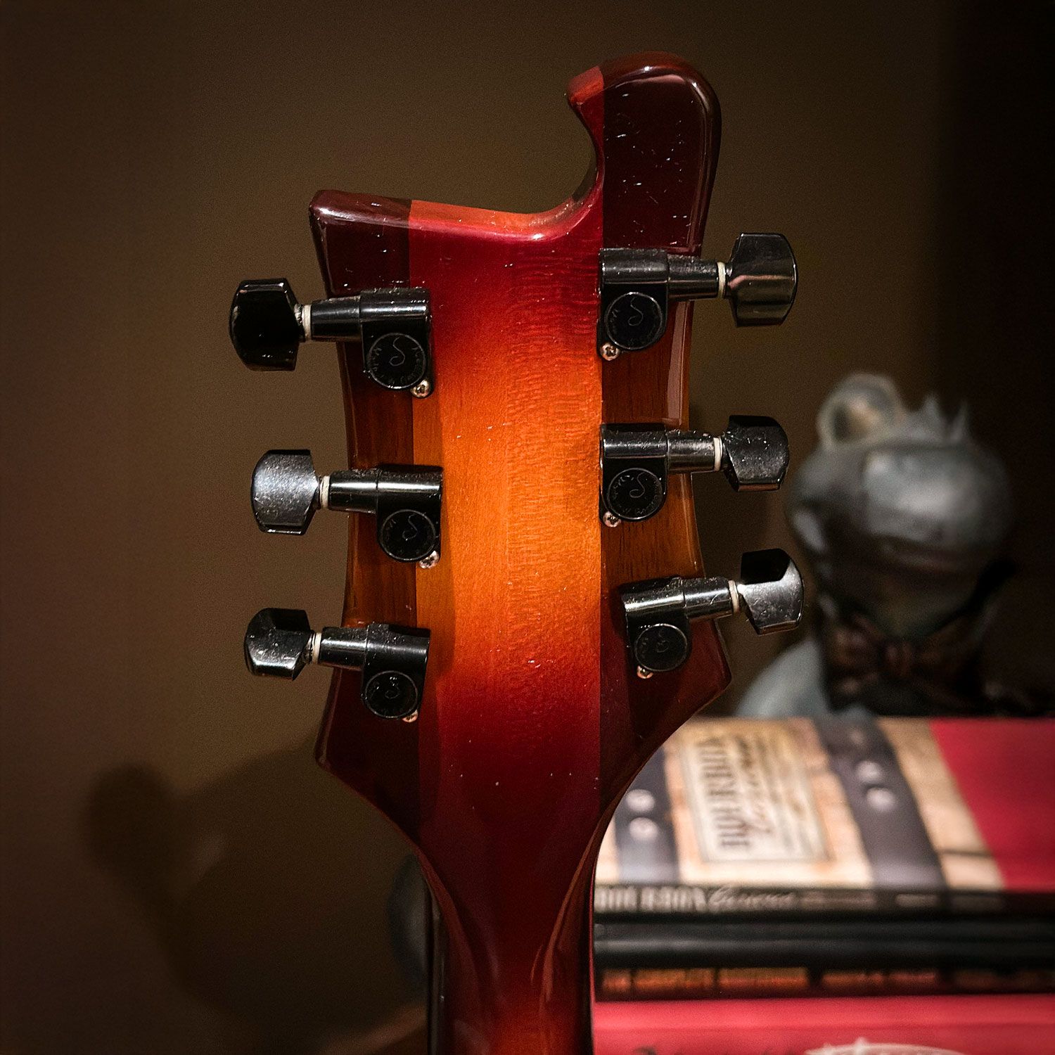 2021 Rickenbacker 480XC headstock back