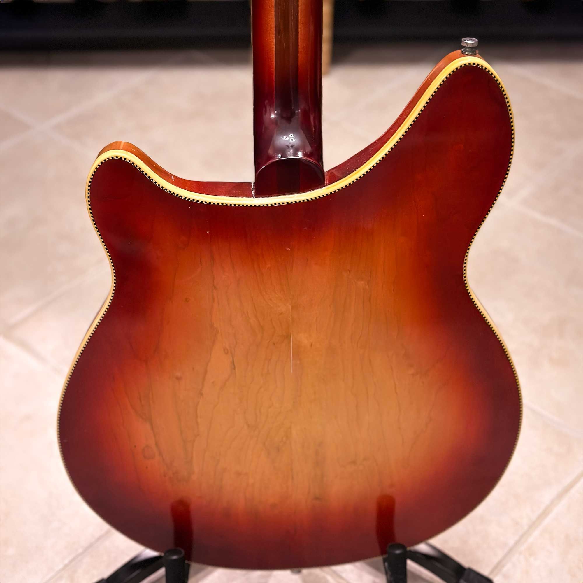 1967 Rickenbacker 366/12 body back